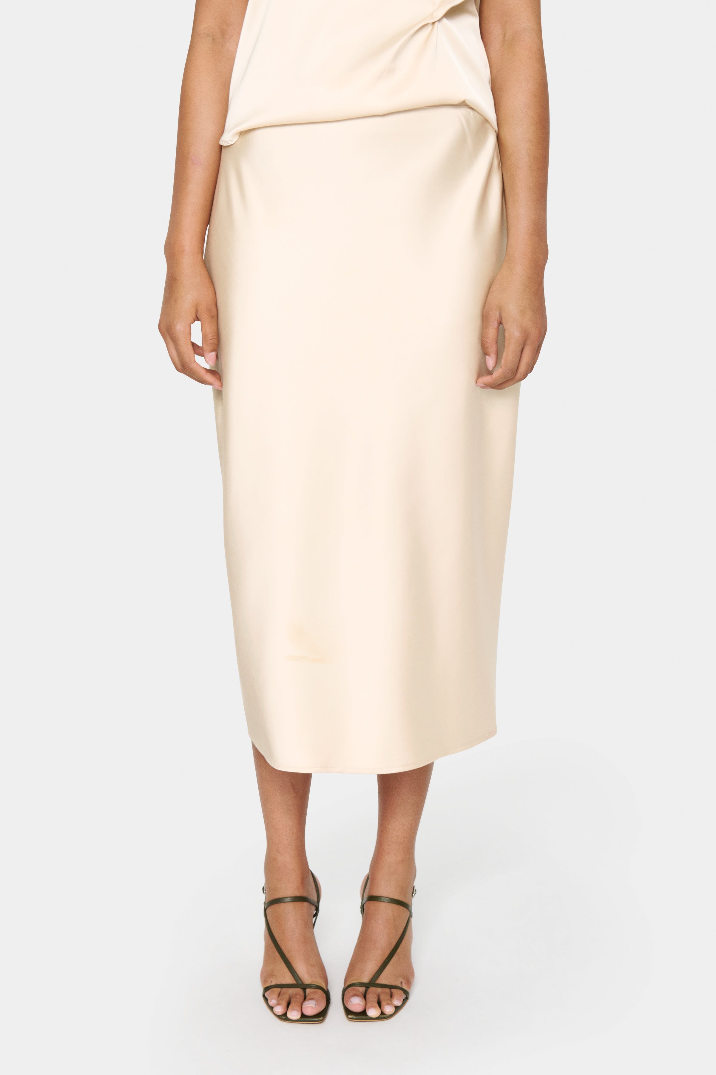 HafiaSZ Skirt LOOKBOOK FRONT 30513658-131308