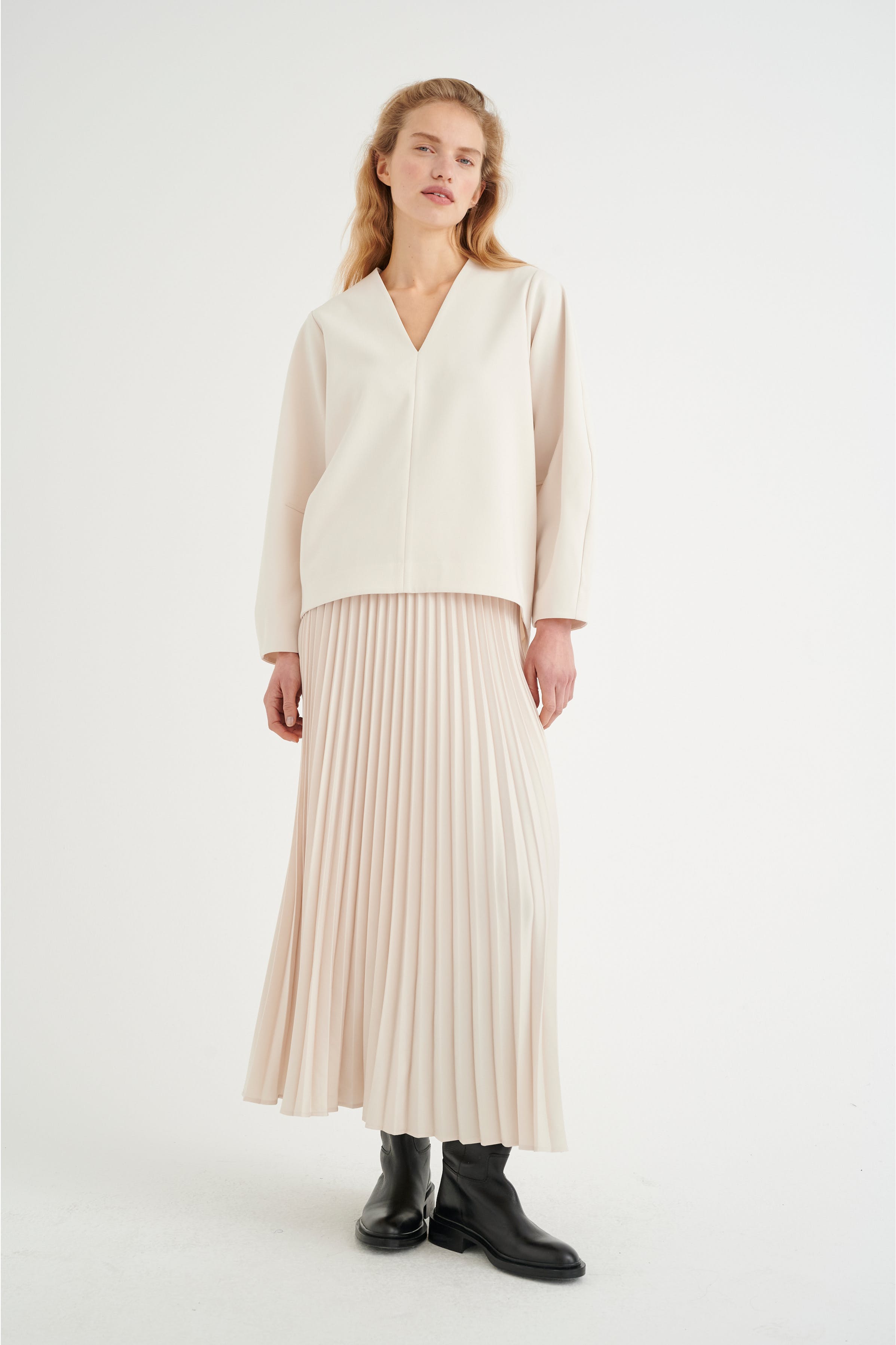 WillowIW Top LOOKBOOK FRONT 30107664-120000