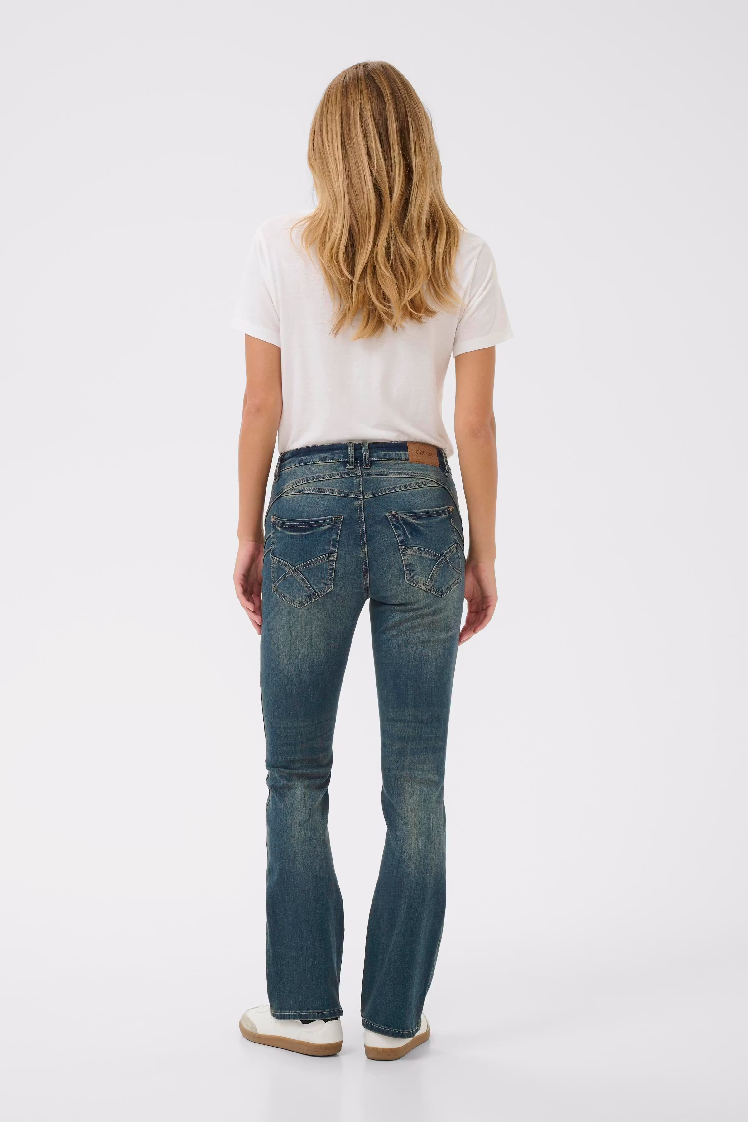 CRAmalie Bootcut Jeans LOOKBOOK BACK 10650697-100118