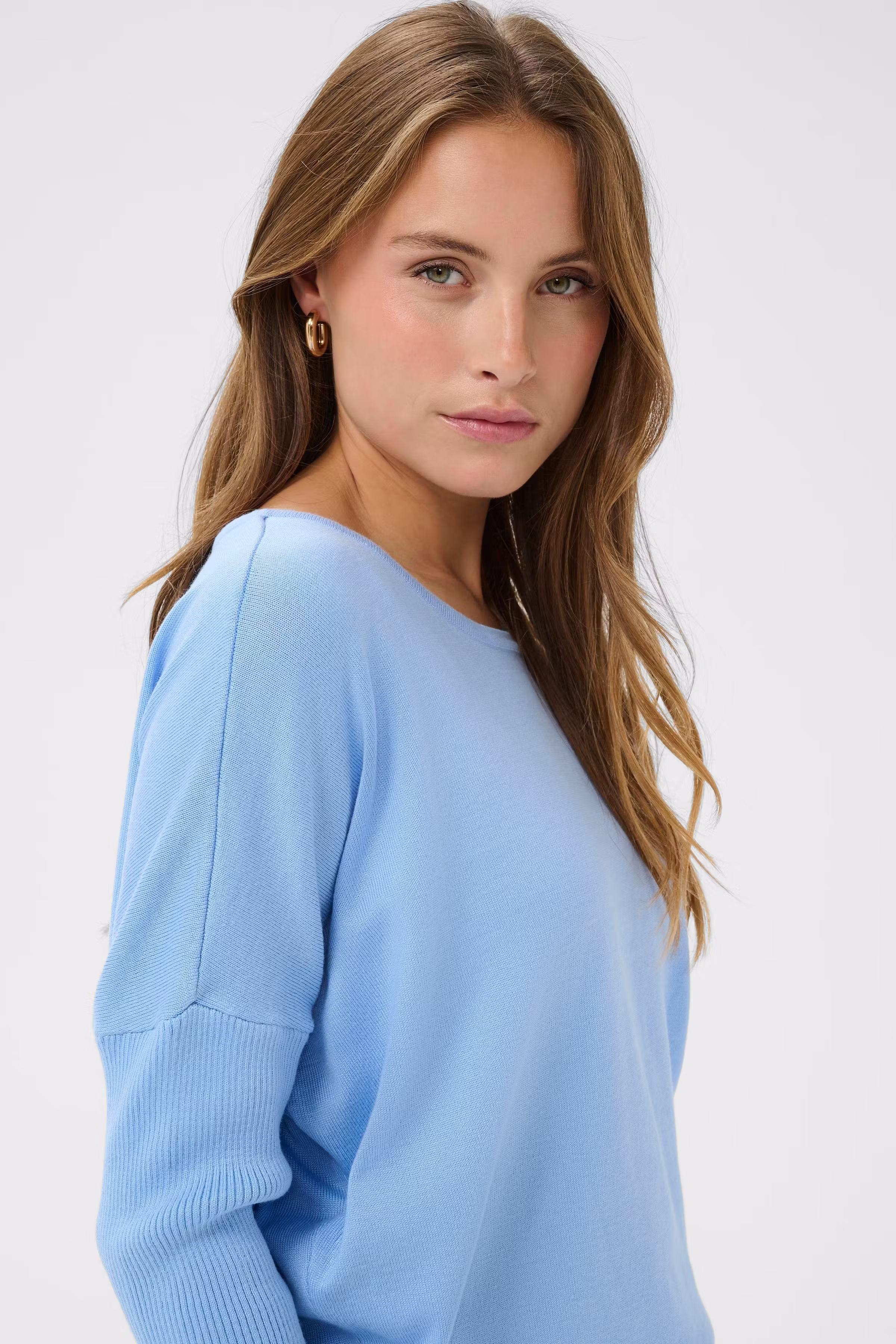 MilaSZ R-Neck Pullover LOOKBOOK DETAIL 30500003-153915