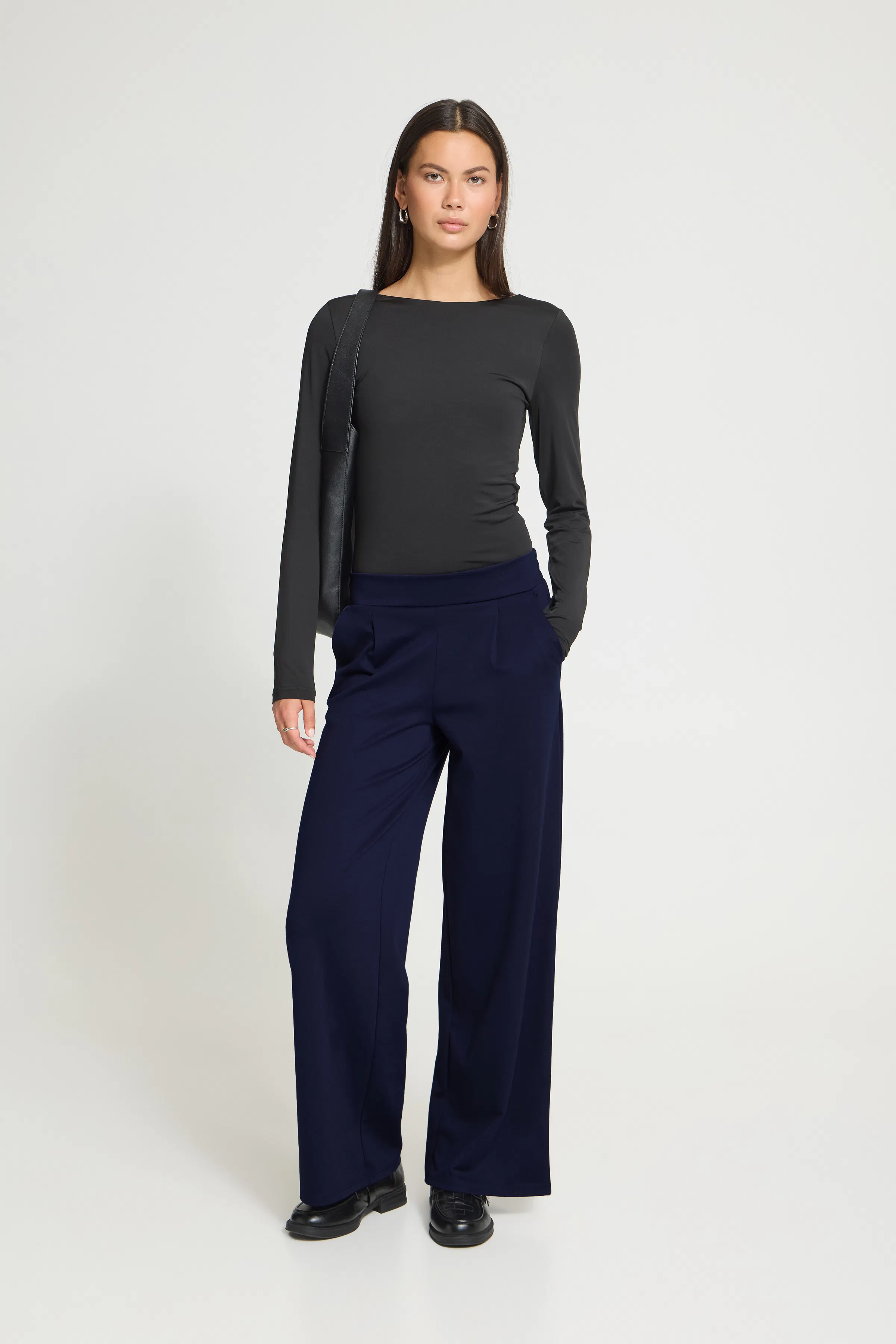 IHKATE Trousers LOOKBOOK FRONT 20118337-193831