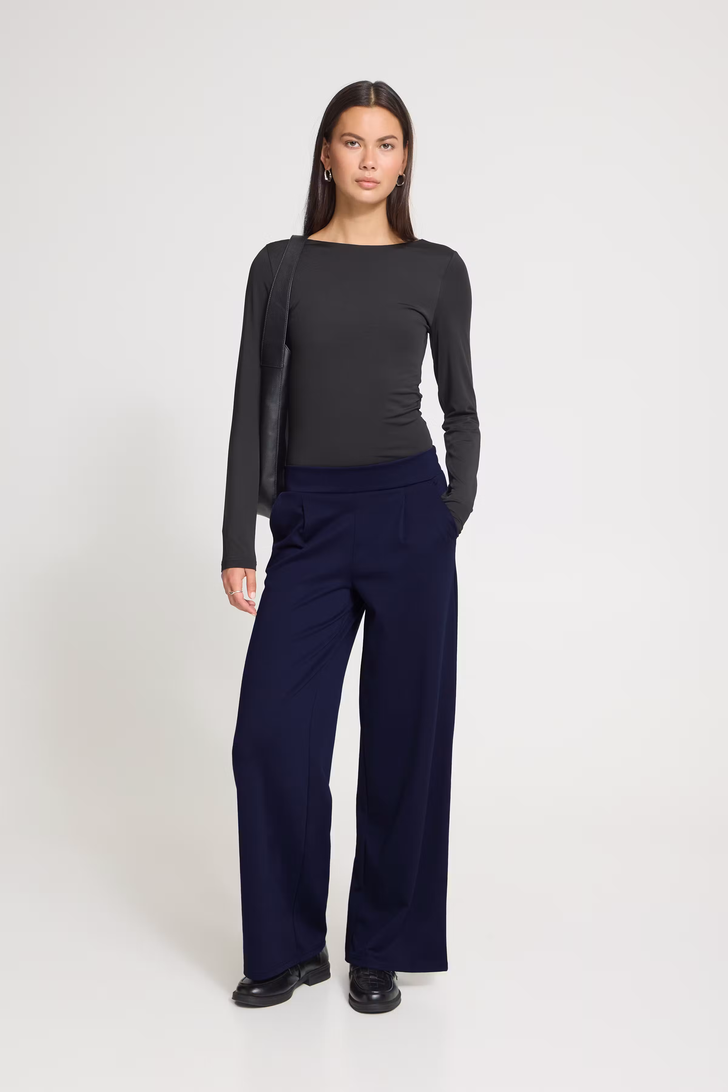 IHKATE Trousers LOOKBOOK FRONT 20118337-193831