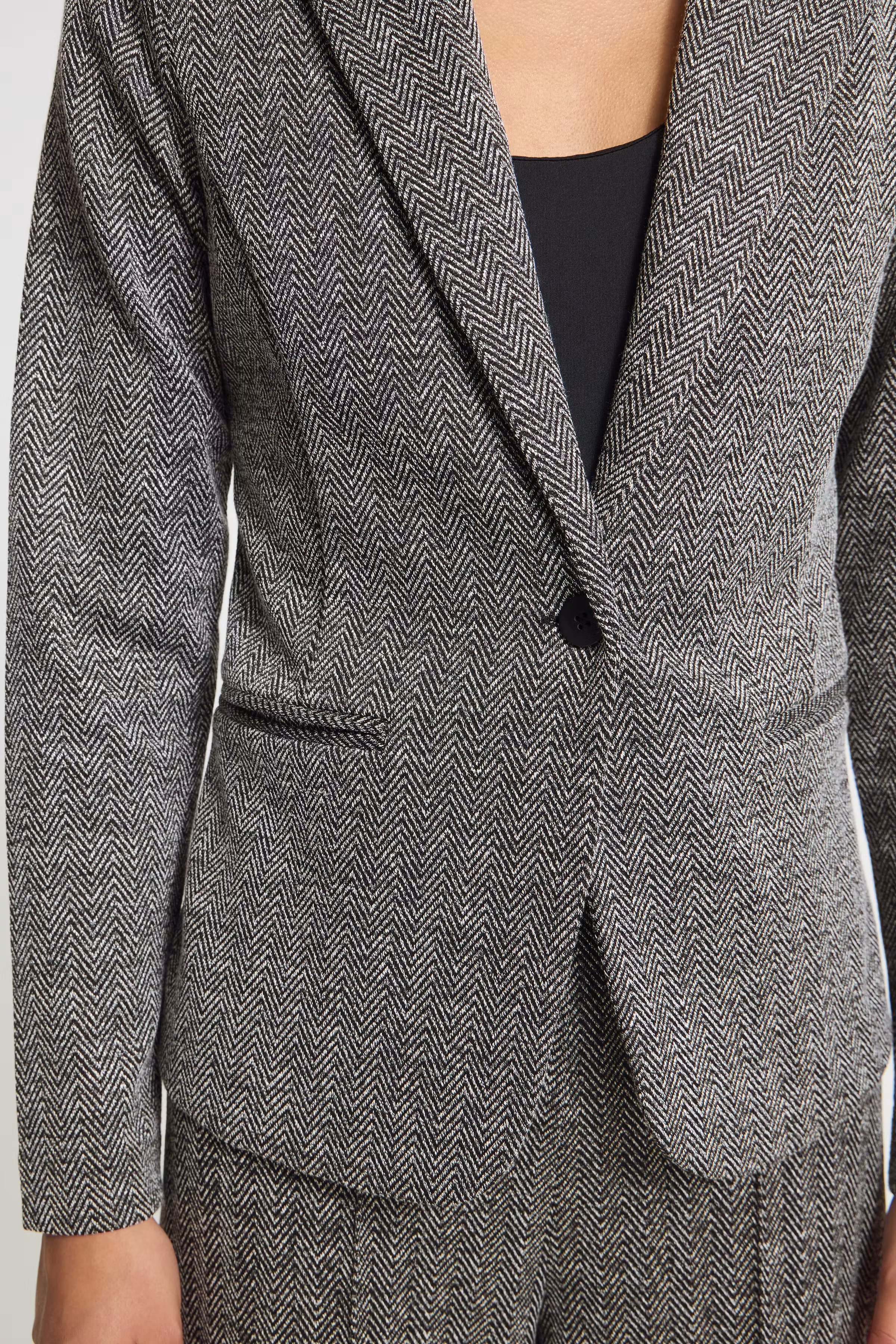 IHKATE JACQUARD Blazer LOOKBOOK DETAIL 20121600-203523