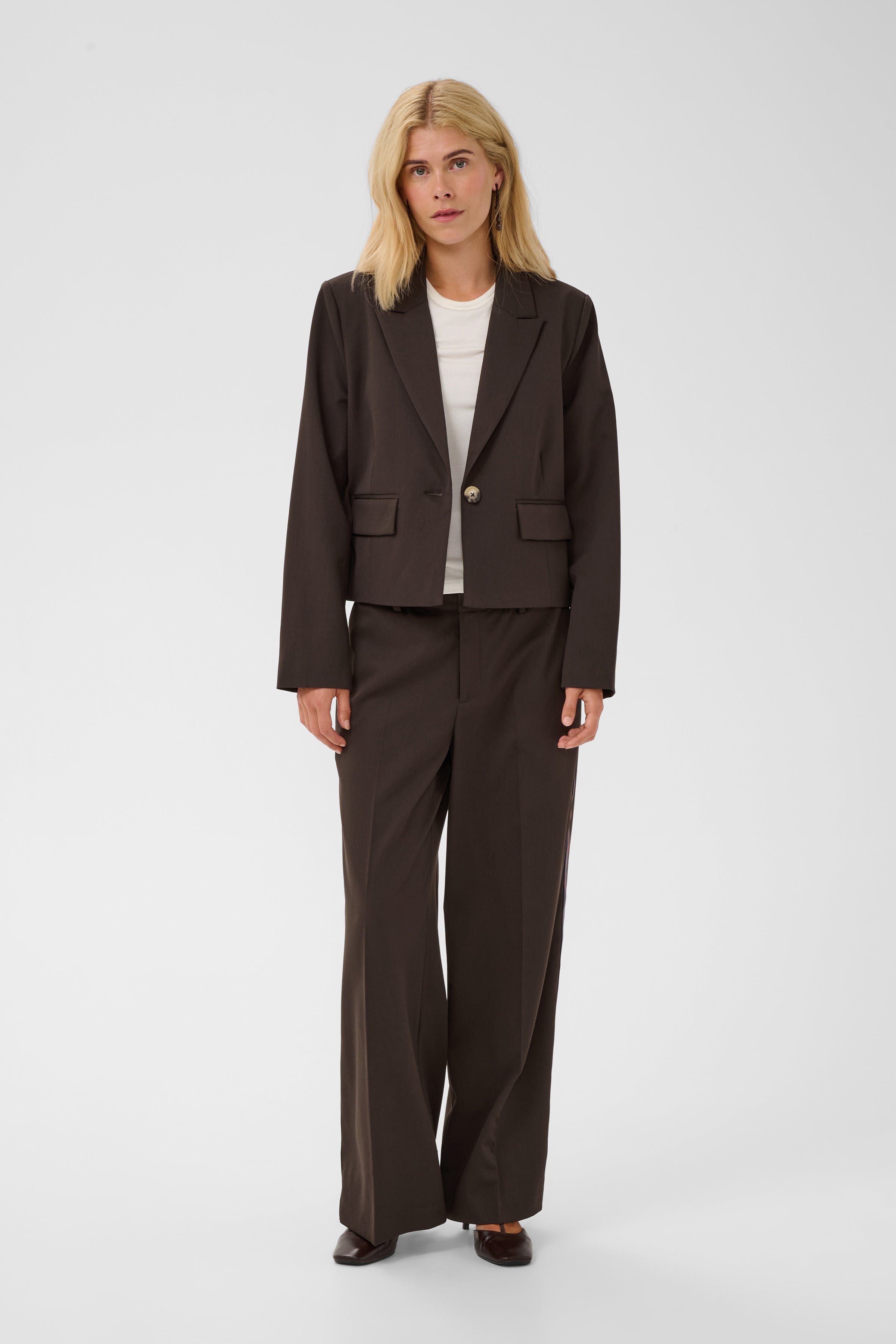 CUbelsie Blazer LOOKBOOK FRONT 50113519-190915