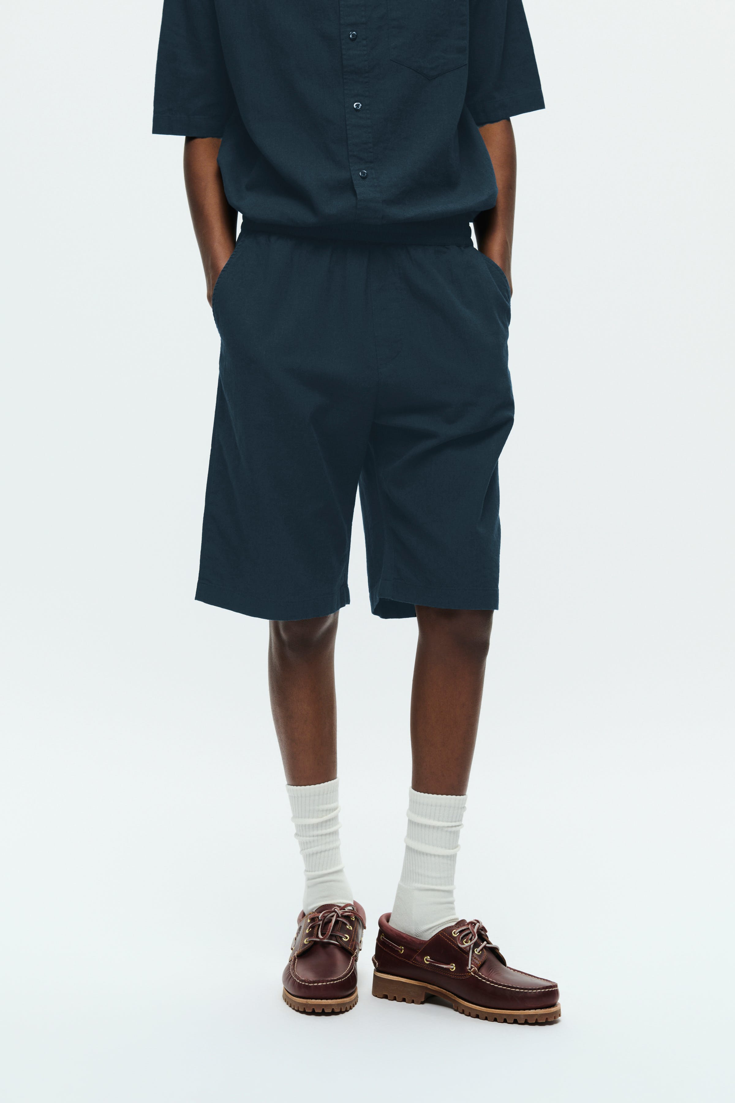 WWenoch Linnen Shorts  LOOKBOOK FRONT 30251410-194011