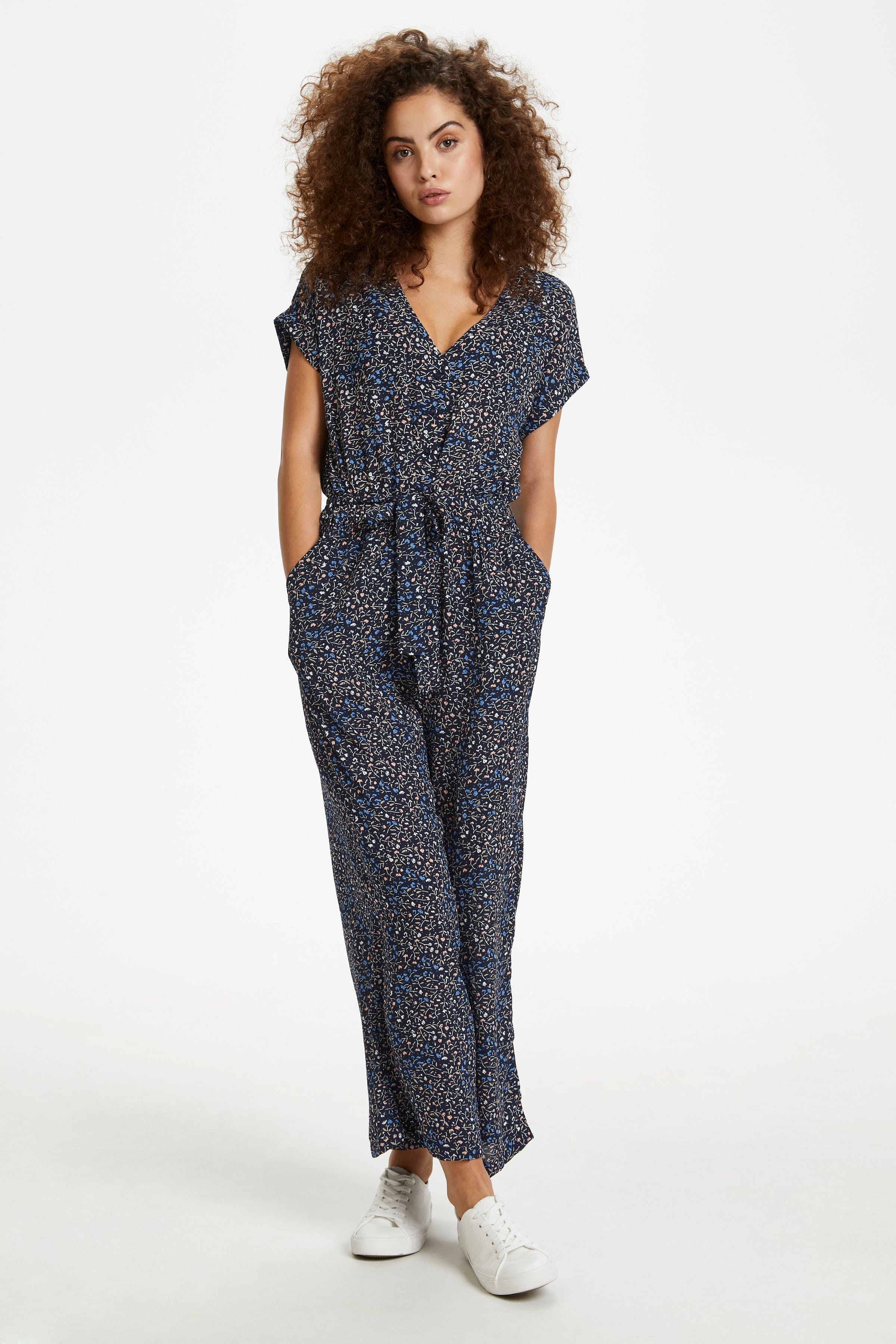 KAilona Jumpsuit LOOKBOOK FRONT 10504127-52737
