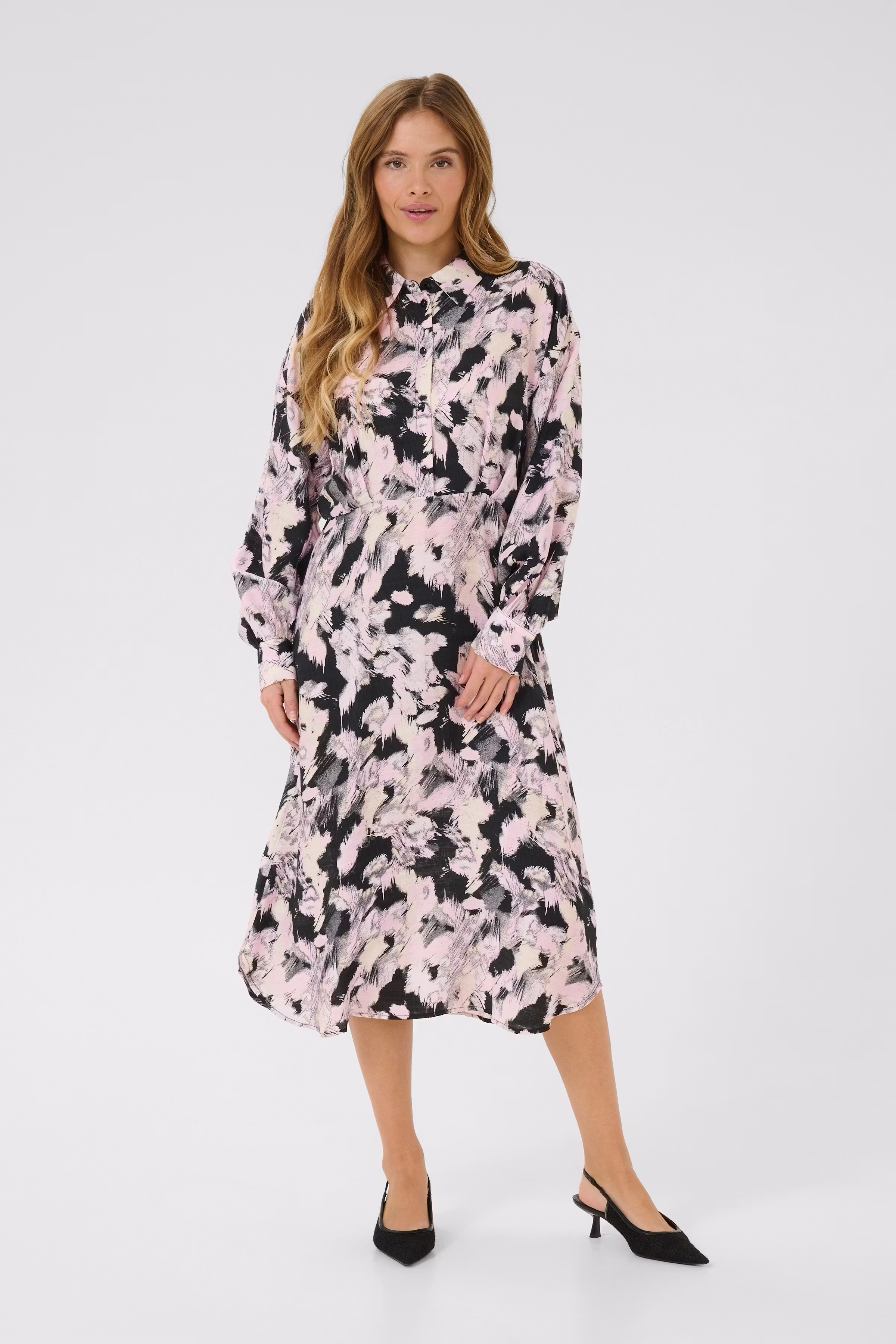 KAvictoria Kjole LOOKBOOK FRONT 10509350-106823