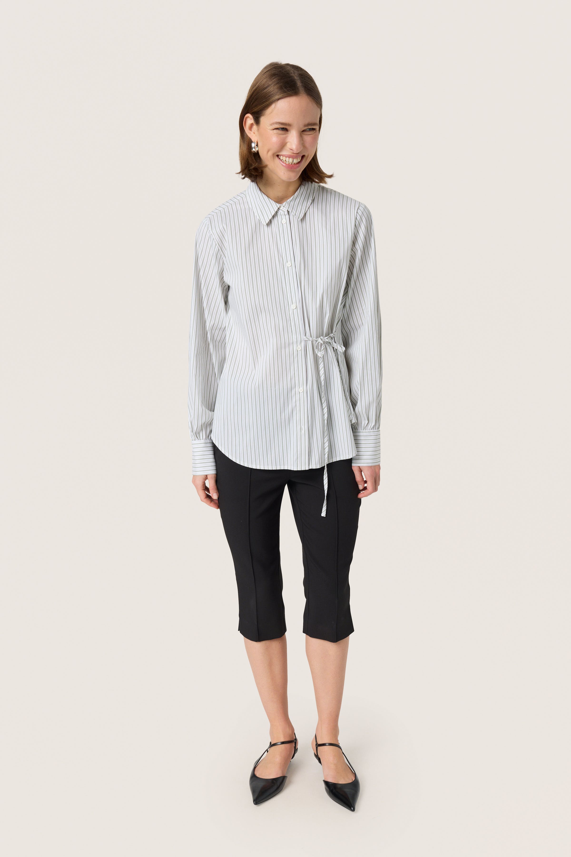 SLHelen Shirt LOOKBOOK FRONT 30408445-303938