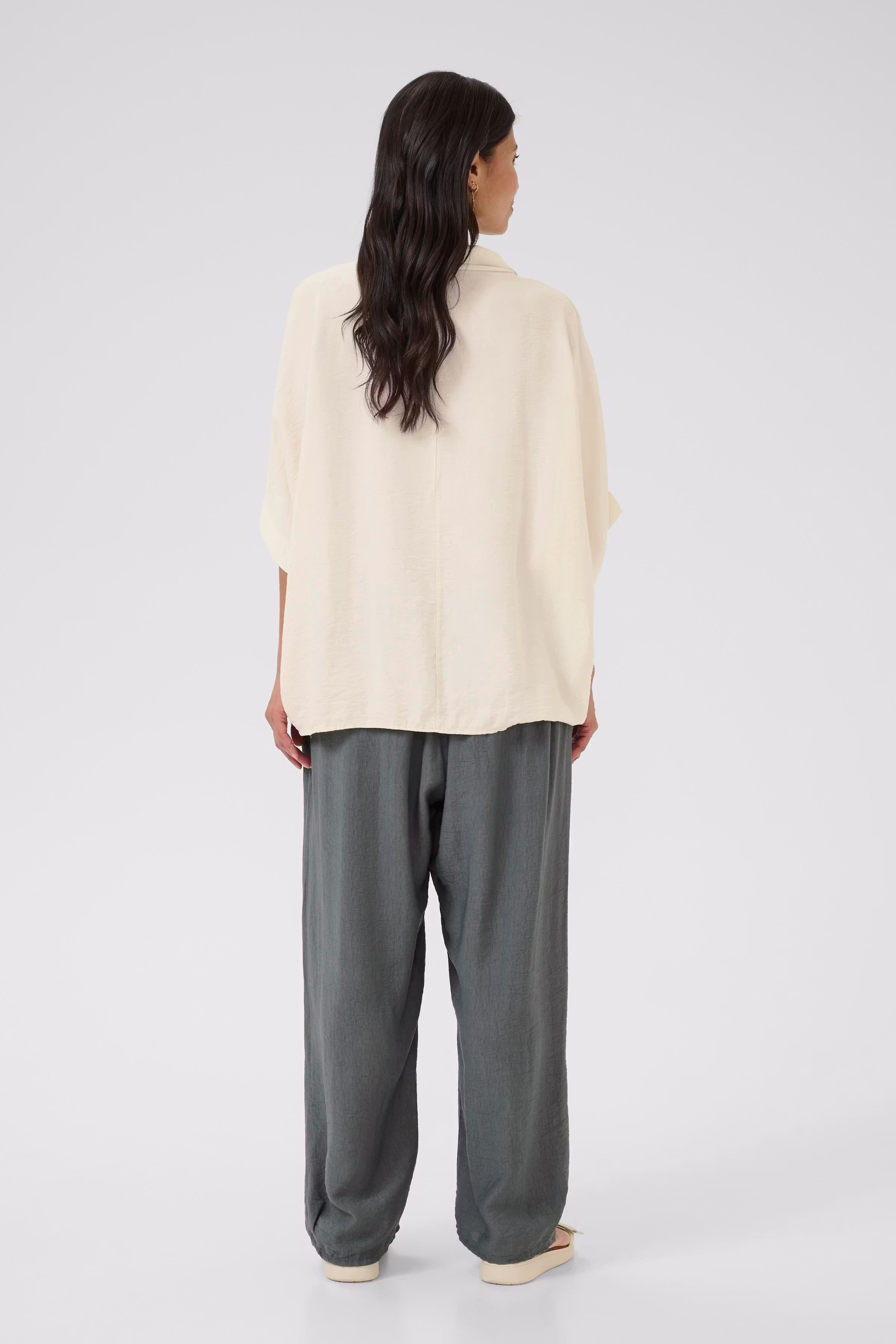 BPkiana Blus LOOKBOOK BACK 40103550-400773