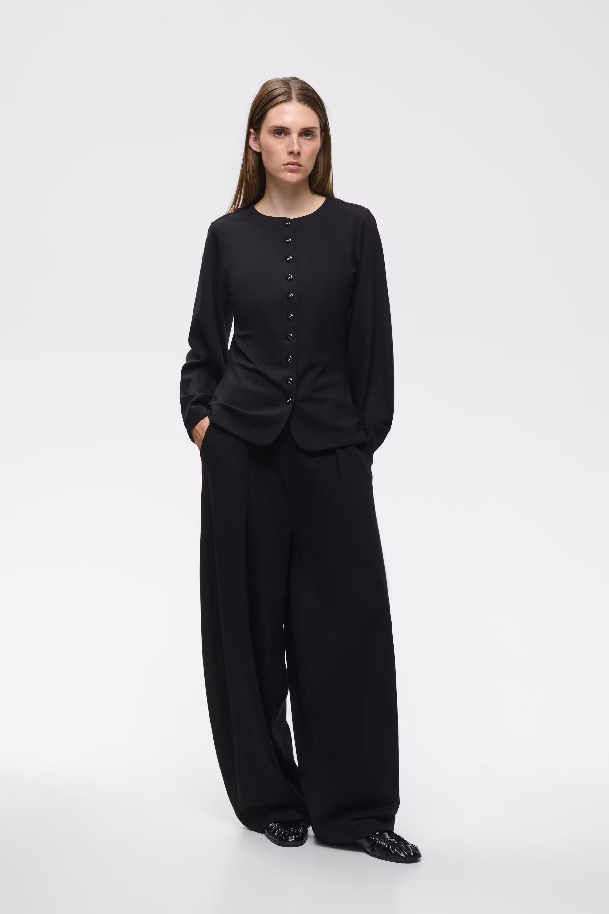 SYRRENAIW Bluse LOOKBOOK FRONT 30113435-194008