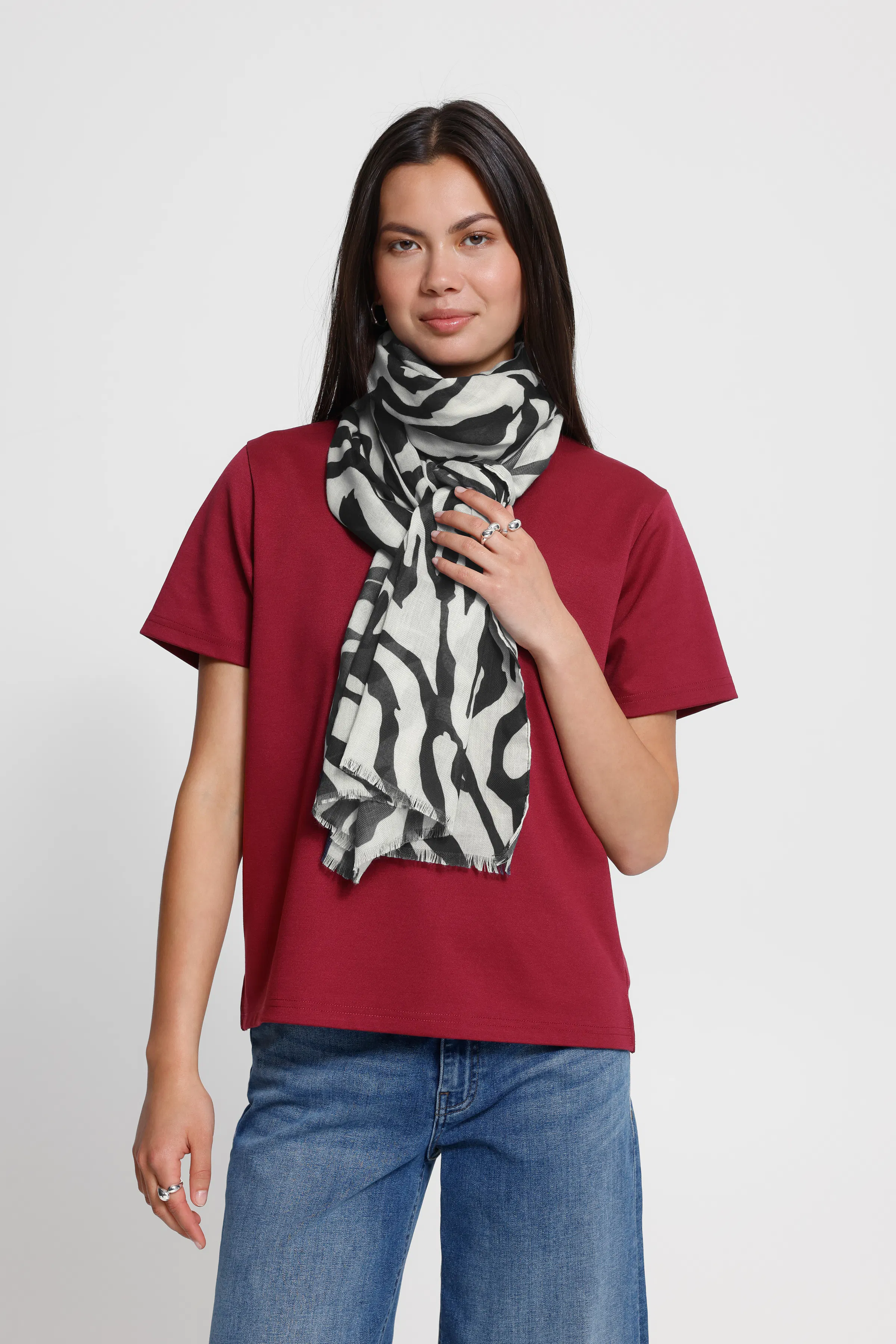 IALINNO Skjerf LOOKBOOK FRONT 20125693-130905
