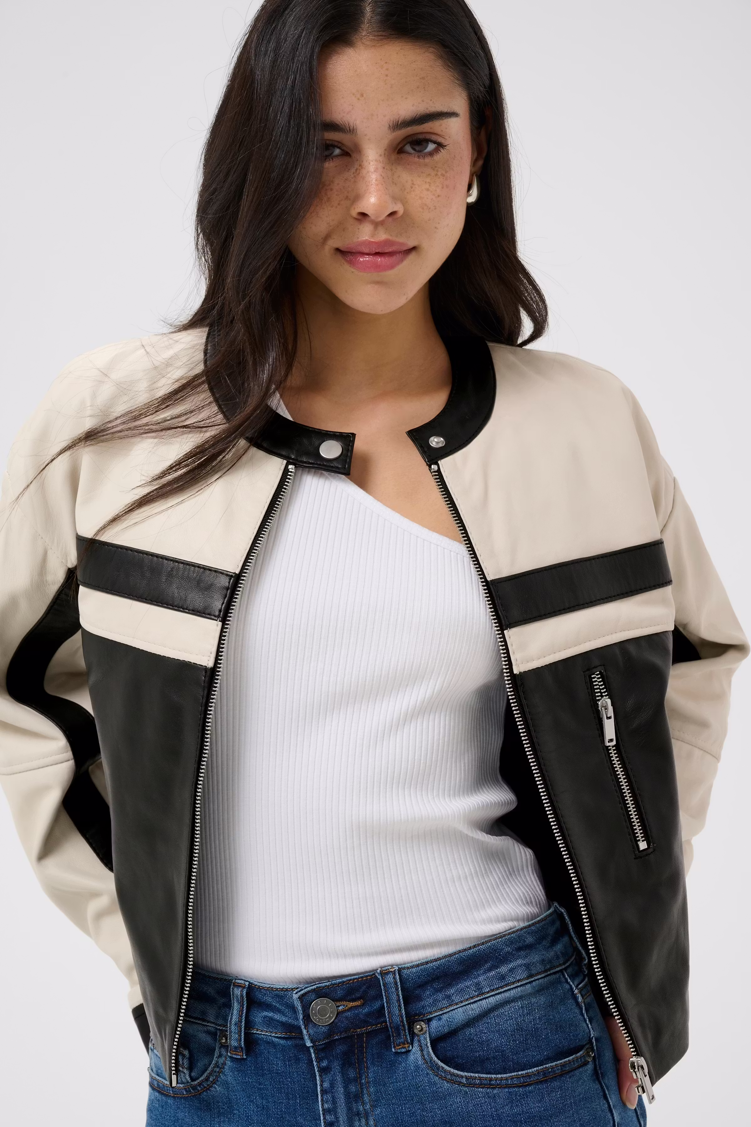KAraya Oberbekleidung LOOKBOOK DETAIL 10511454-100121