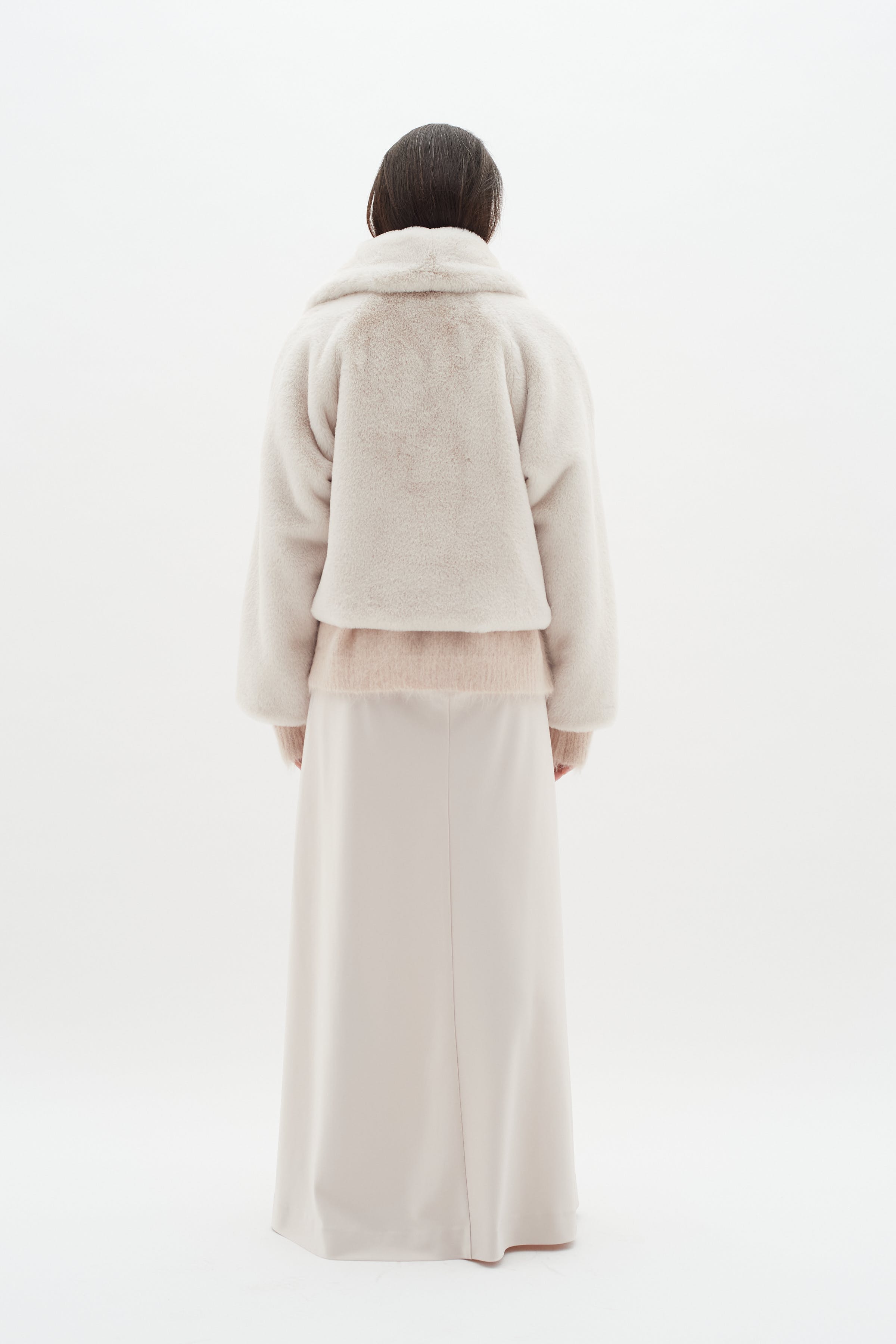 YonekoIW Outerwear LOOKBOOK BACK 30109835-130403