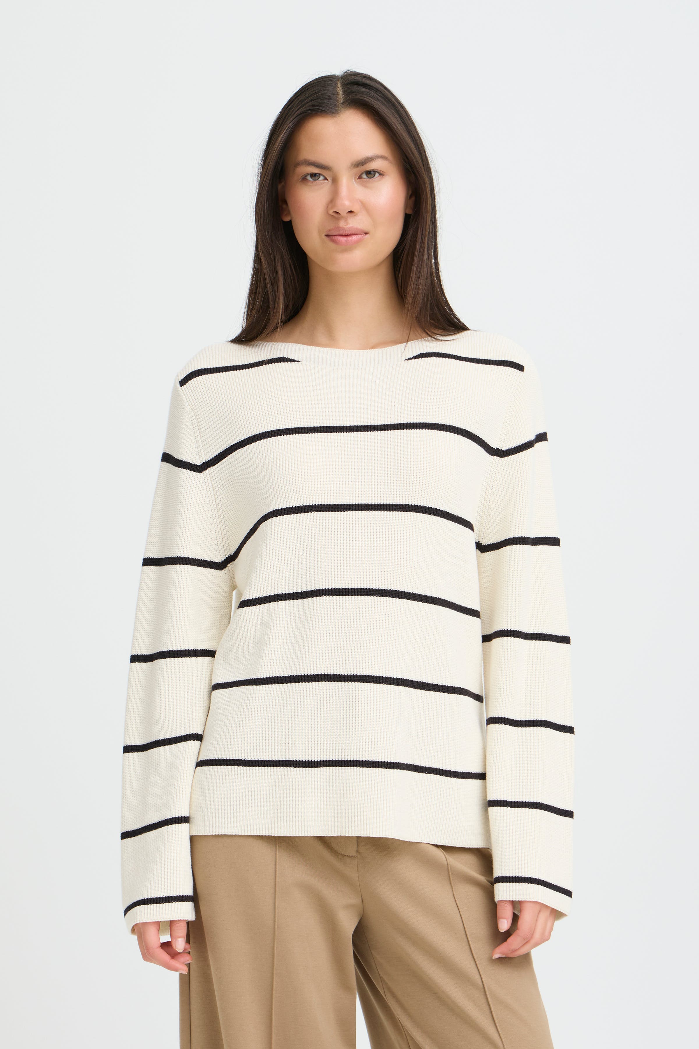 IHBOSTON Pullover LOOKBOOK FRONT 20121505-900004923