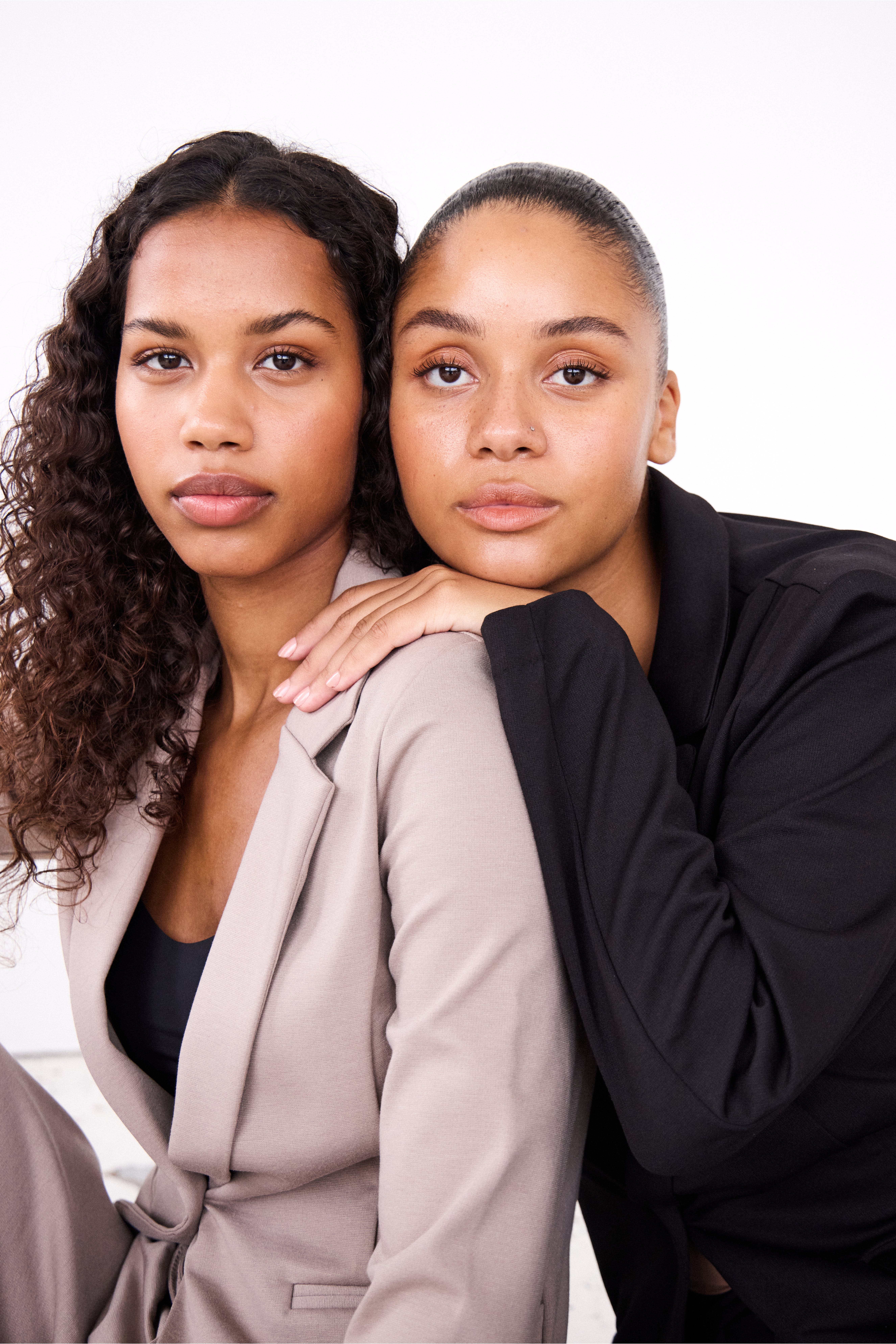 IHKATE LONG Blazer LOCATION NONE 20121368-194008