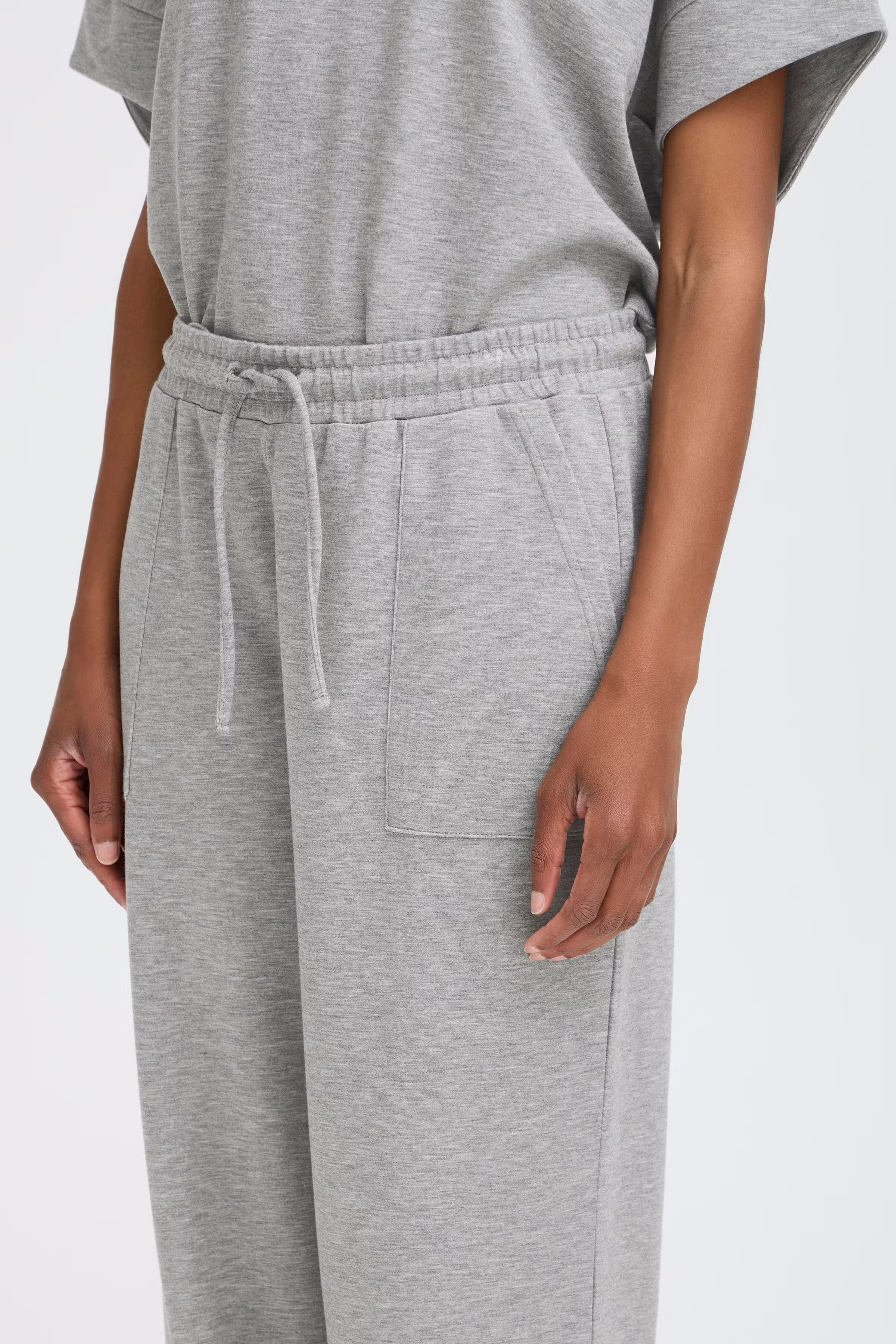 BYPUSTI Bukser LOOKBOOK DETAIL 20817177-200455