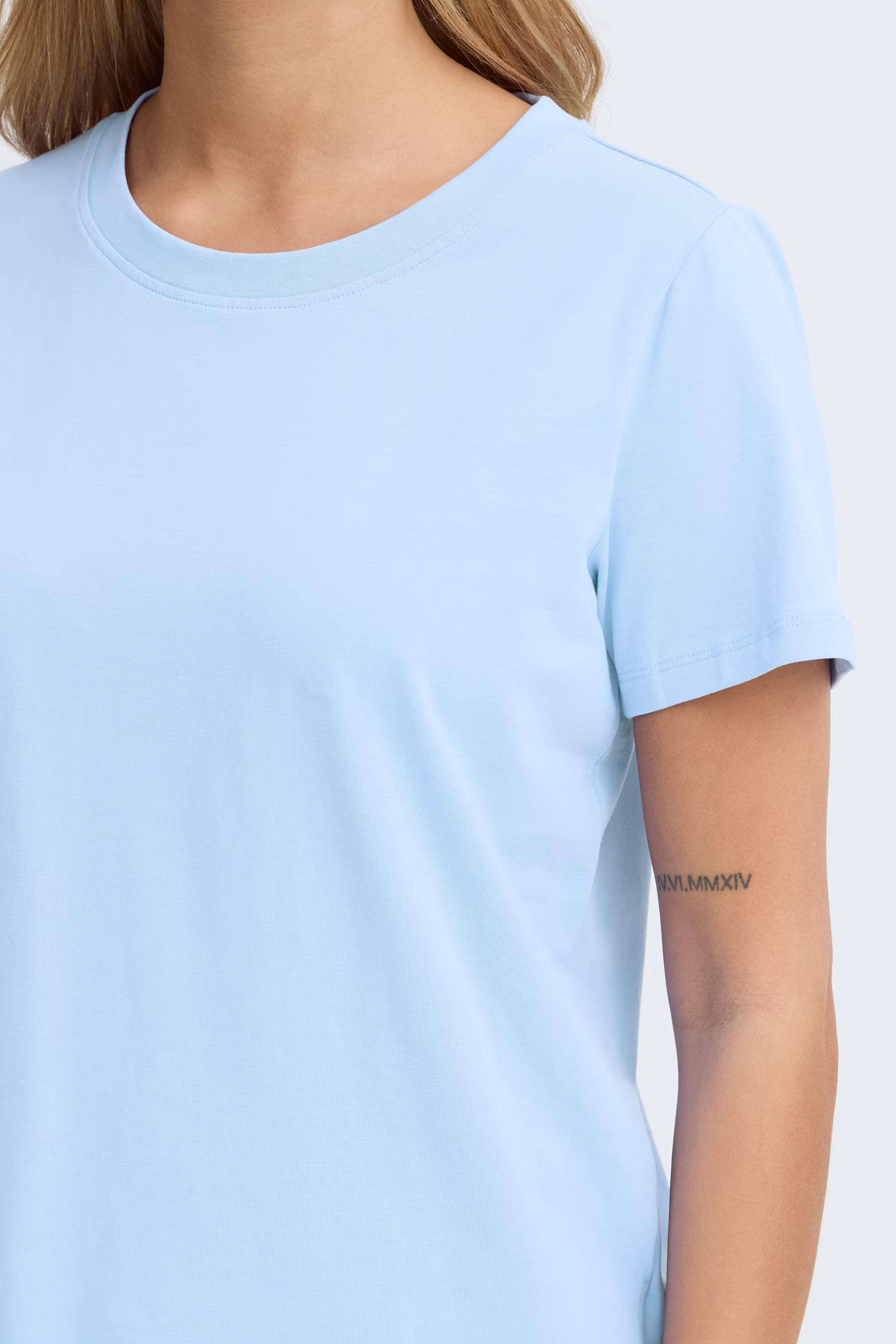 FRZashoulder T-shirt LOOKBOOK DETAIL 20605388-164030