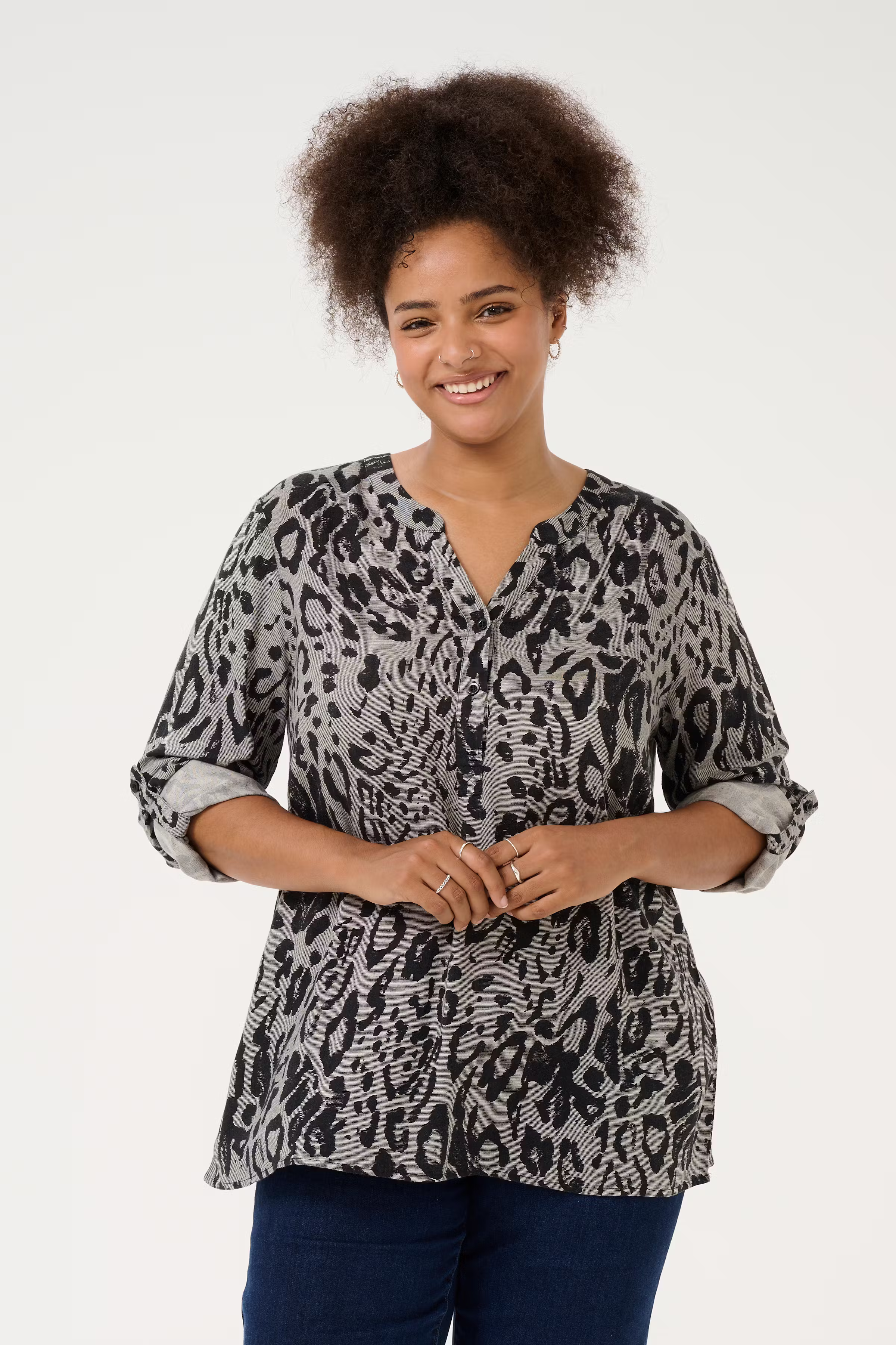 KCmille Linne Blus LOOKBOOK FRONT 10582215-107126