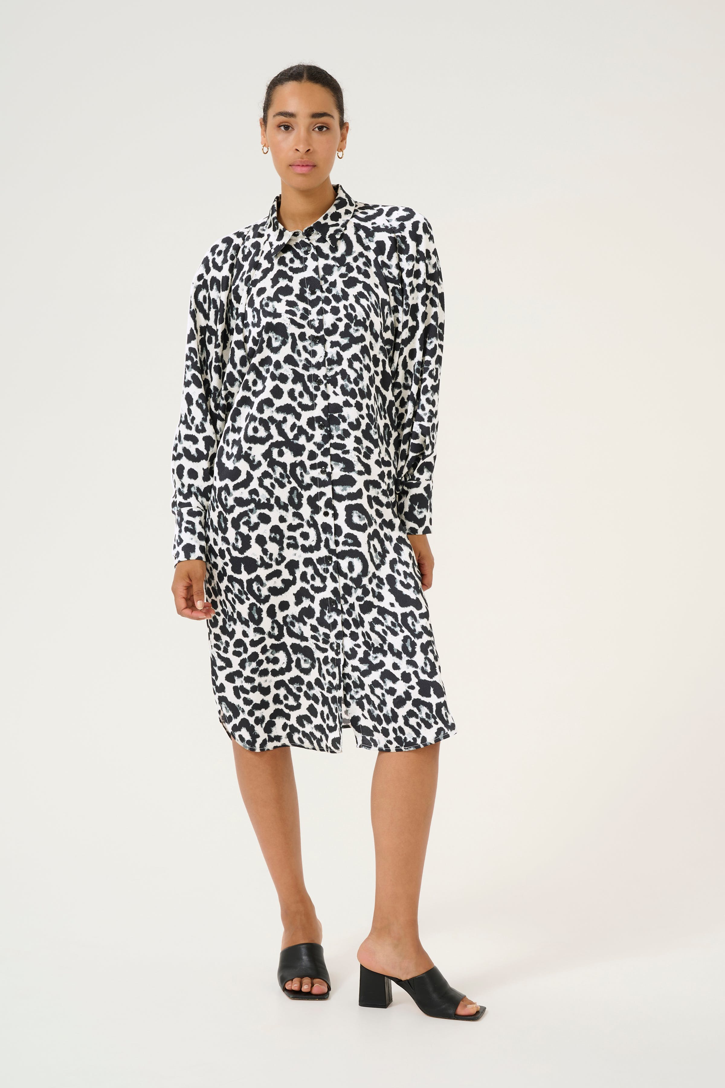 KAroxy Klänning LOOKBOOK FRONT 10509427-106816