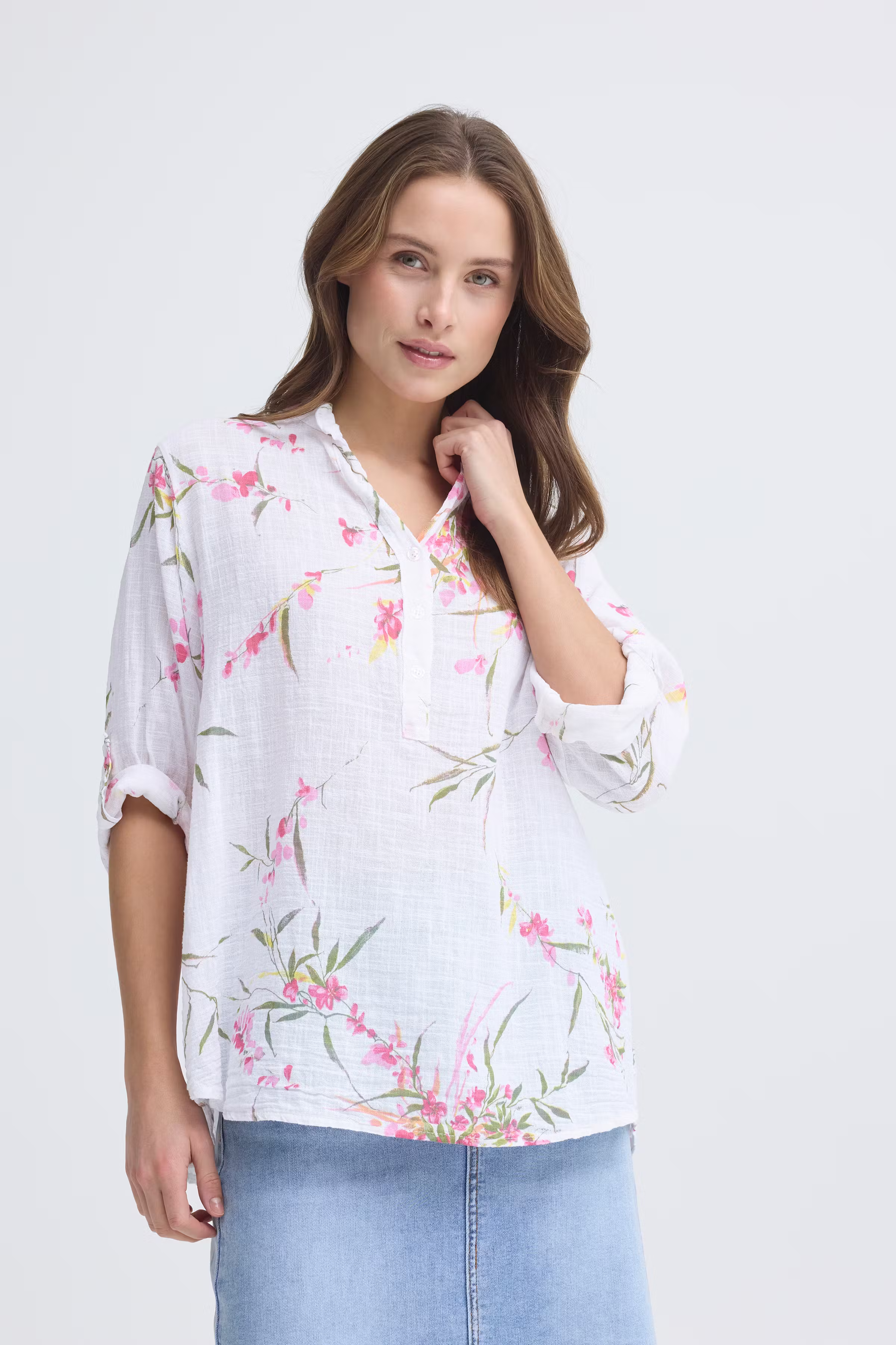 SBALEXA Bluse LOOKBOOK FRONT 22101172-110602