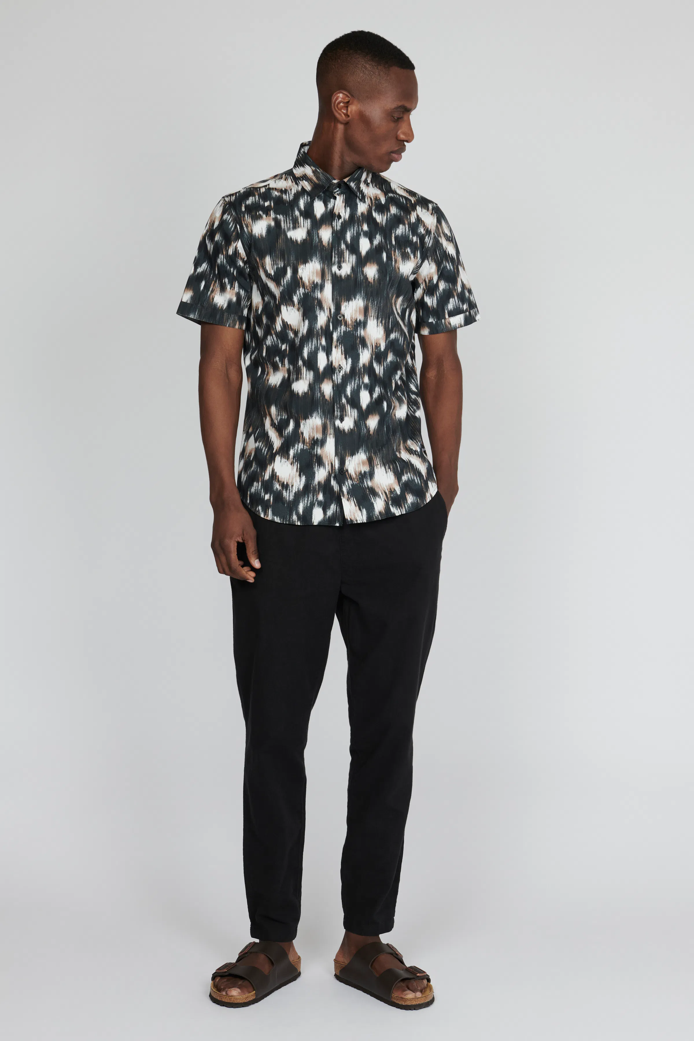 MAtrostol Skjorte LOOKBOOK FRONT 30206763-300275