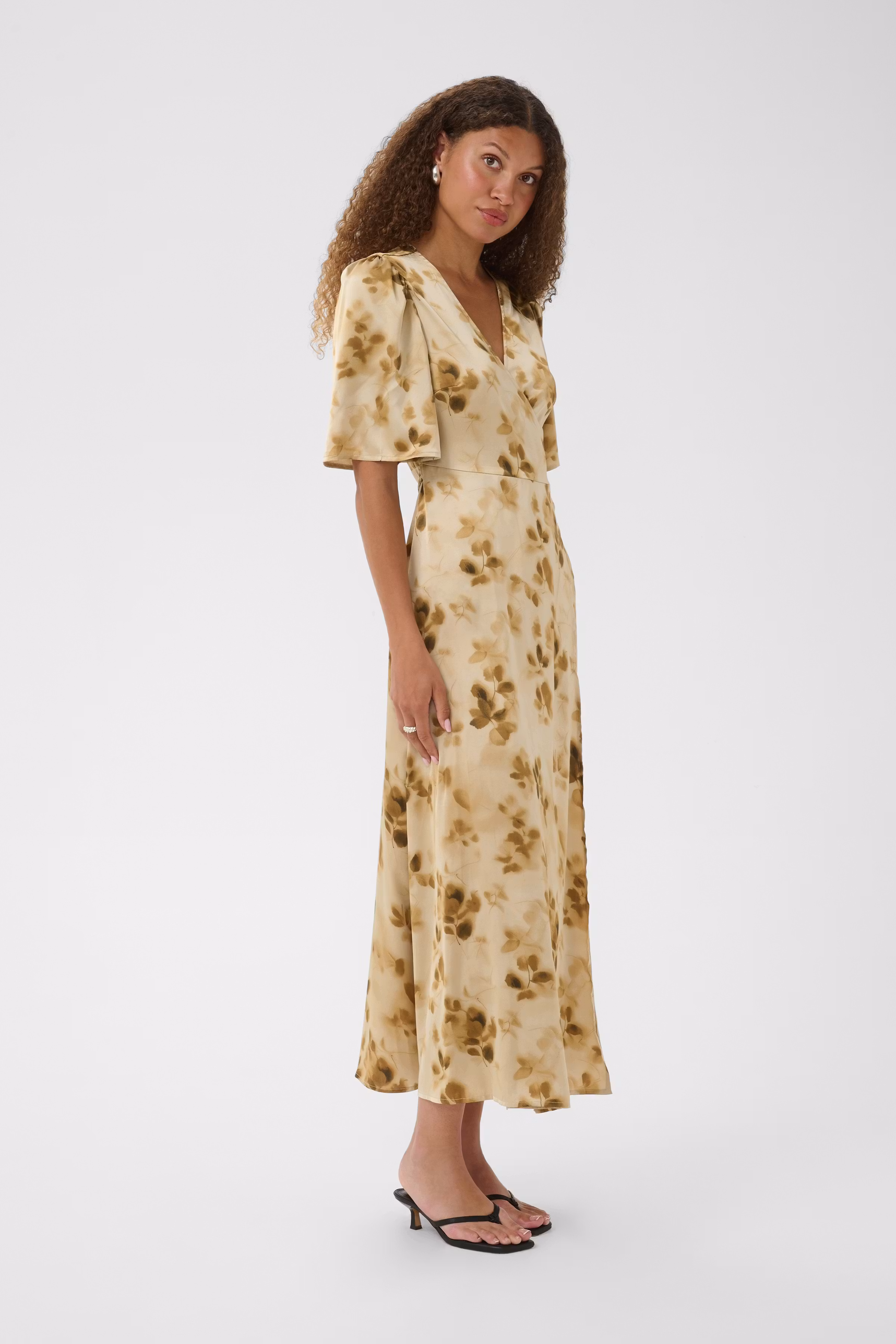 KAsadie Kleid LOOKBOOK FRONT 10512165-1000821