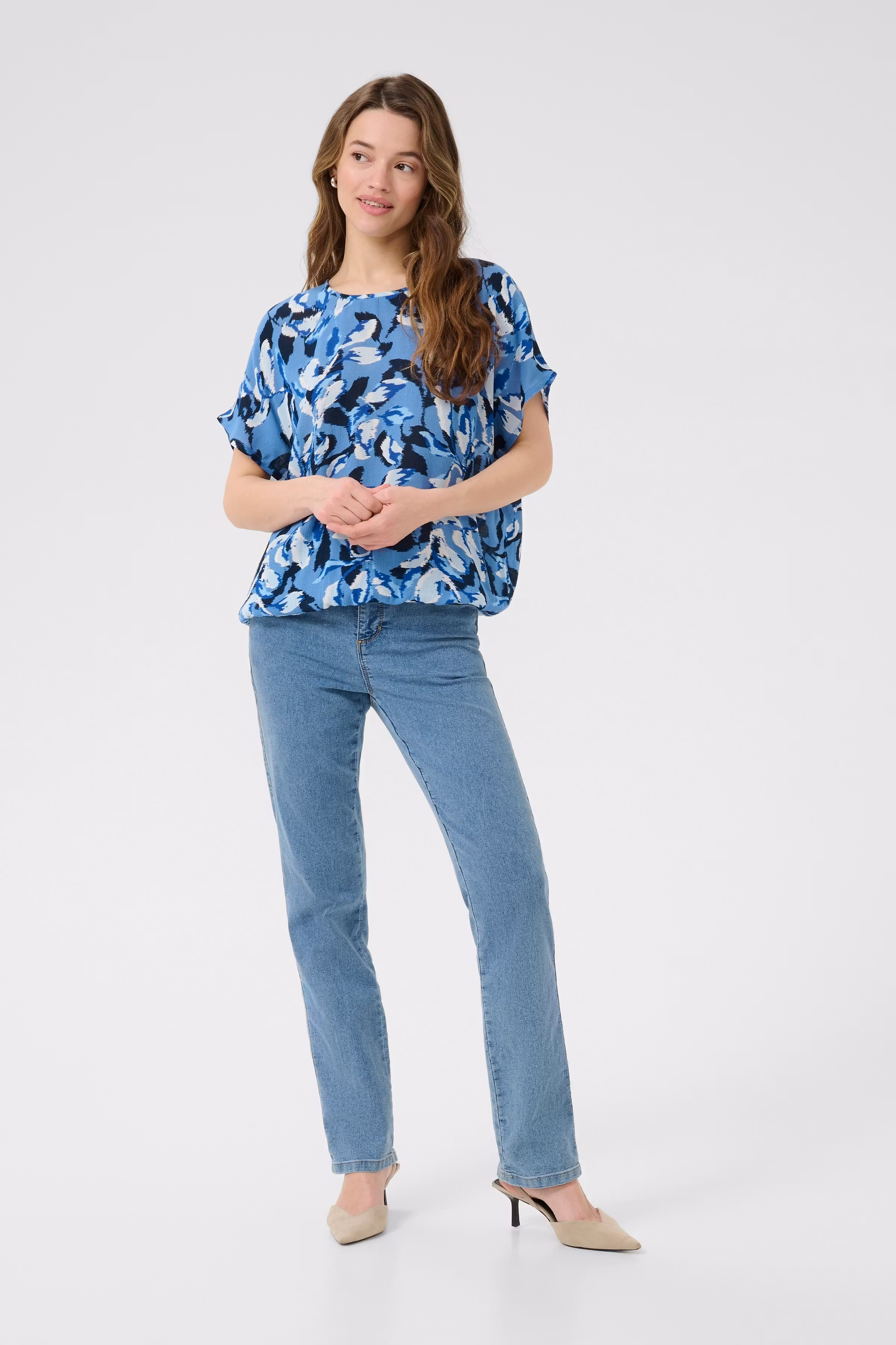 KAlokia Bluse LOOKBOOK FRONT 10551852-108009