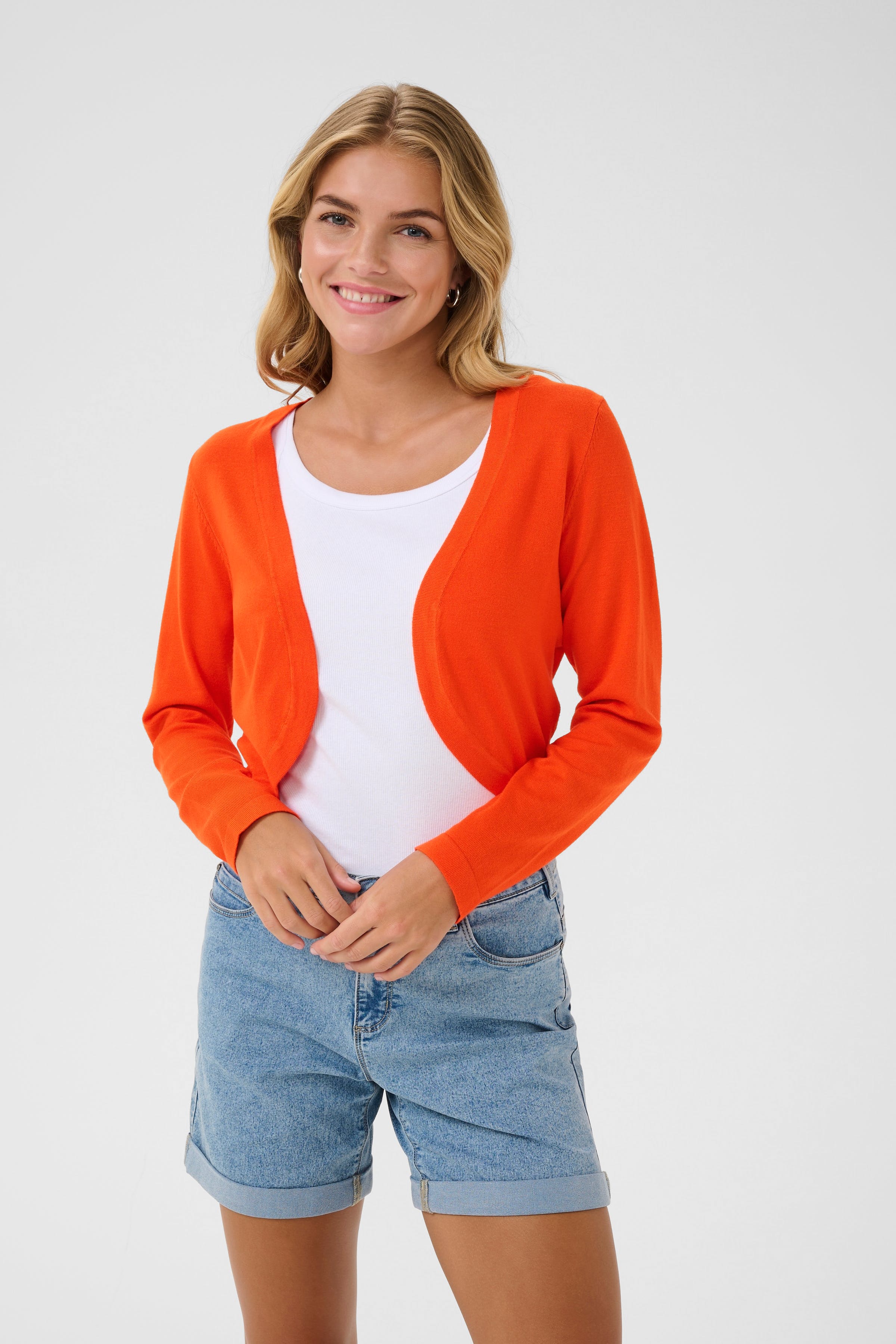 KAAstrid Bolero LOOKBOOK FRONT 500020-171558