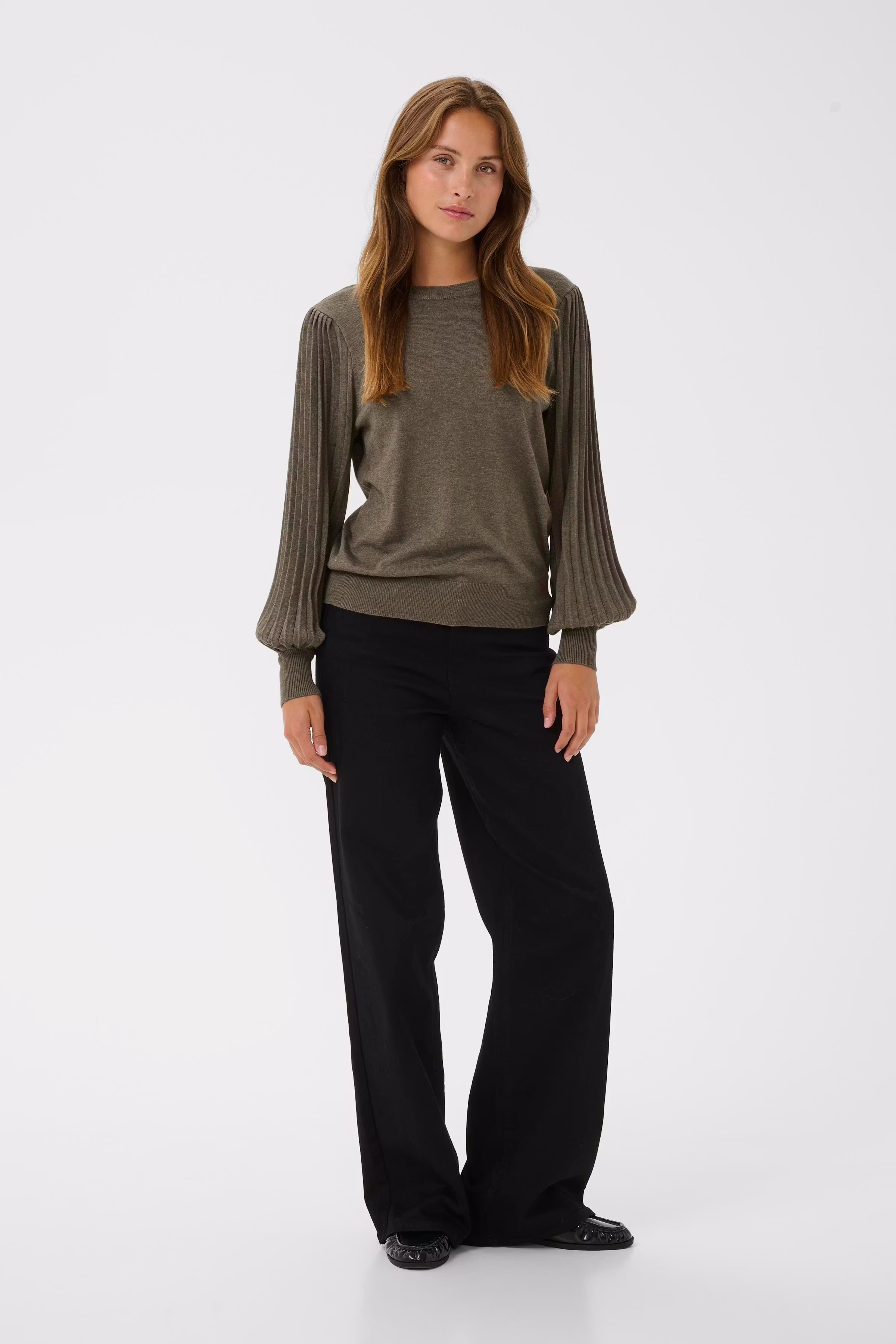 KAlone Pullover LOOKBOOK FRONT 10507905-1908081