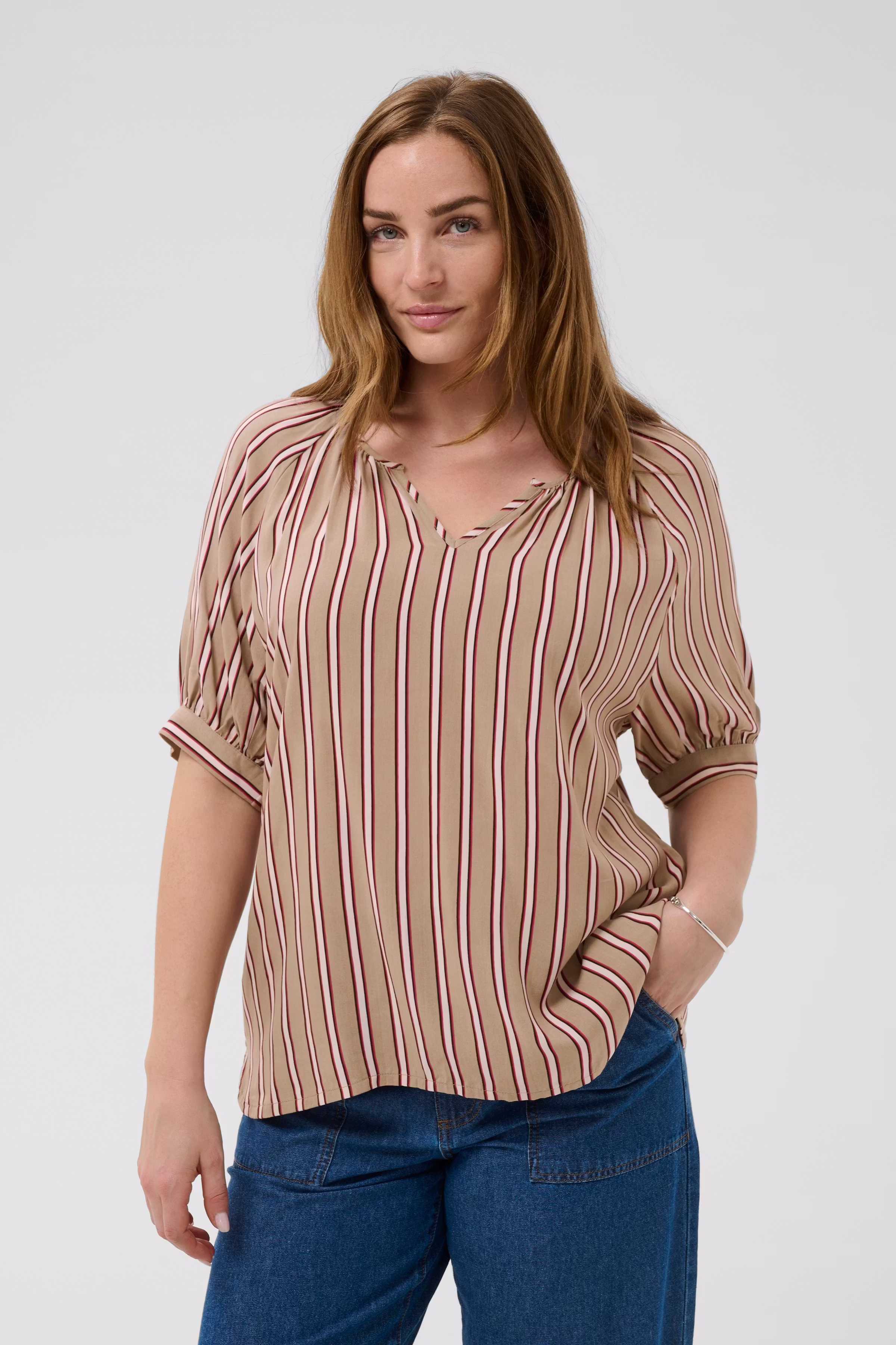 BPmarlie Bluse LOOKBOOK FRONT 40200136-109298