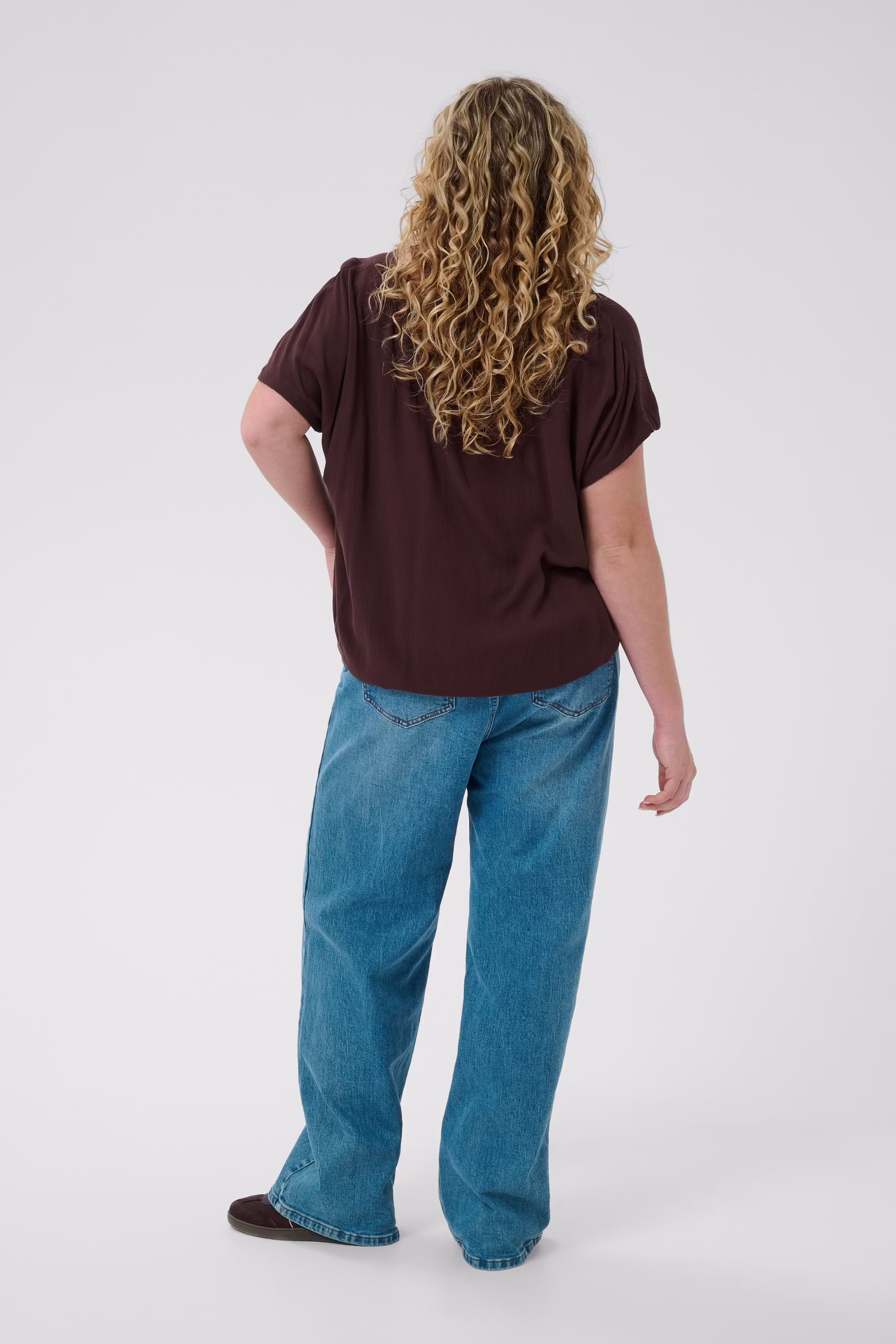 KCami Blouse LOOKBOOK BACK 10580267-190915