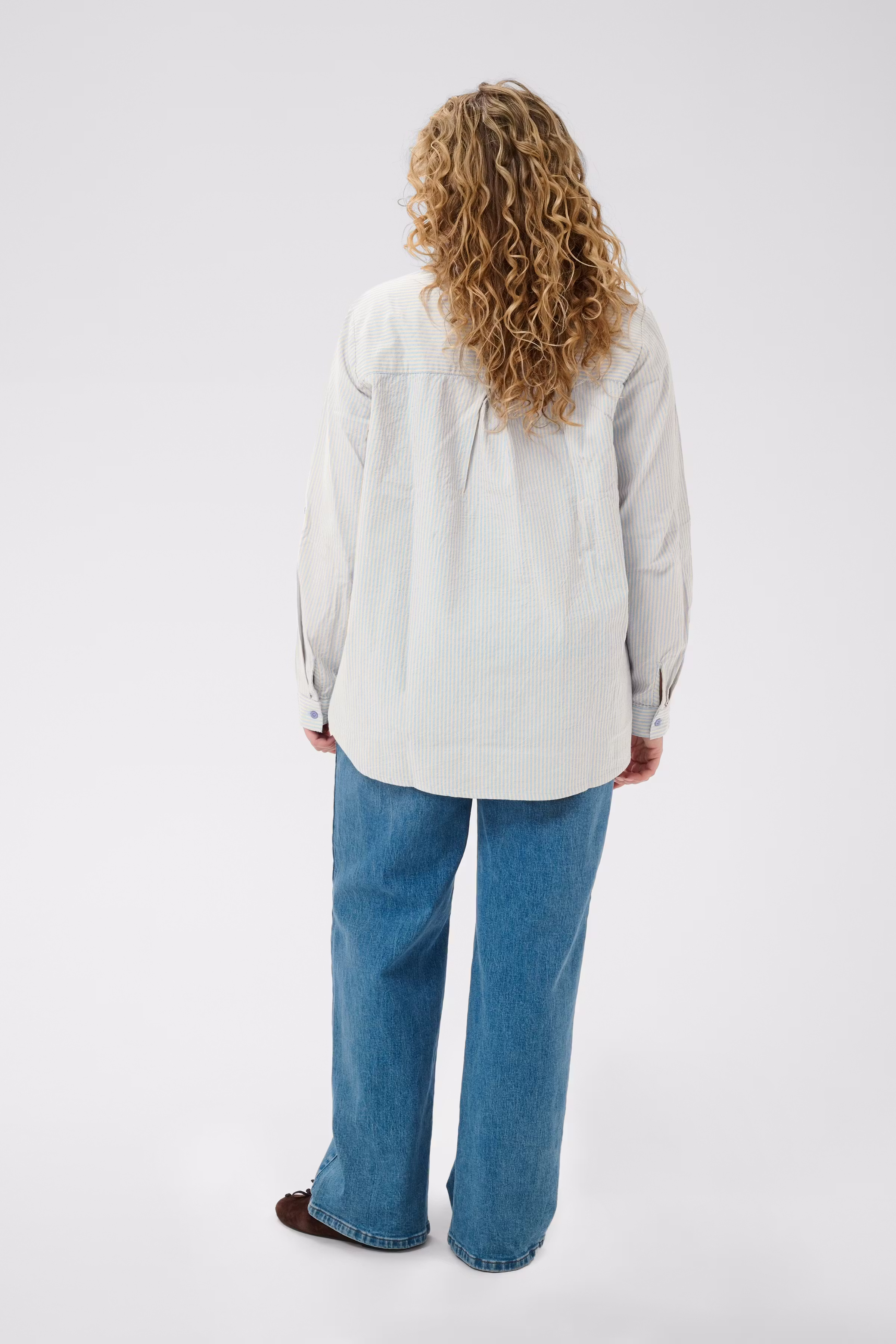 KCnana Hemd LOOKBOOK BACK 10583310-107728