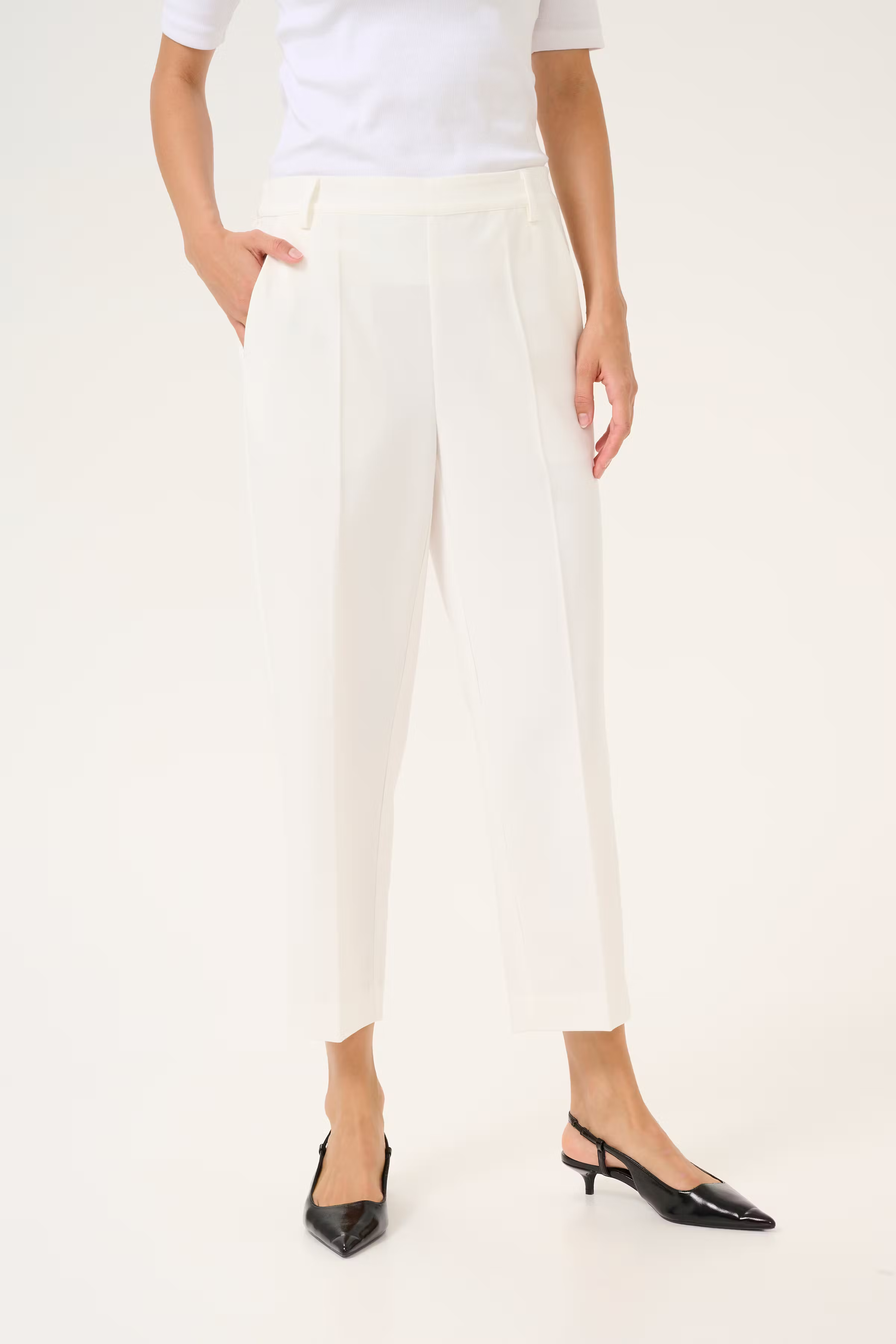 KAsakura Byxor LOOKBOOK FRONT 10506127-110602