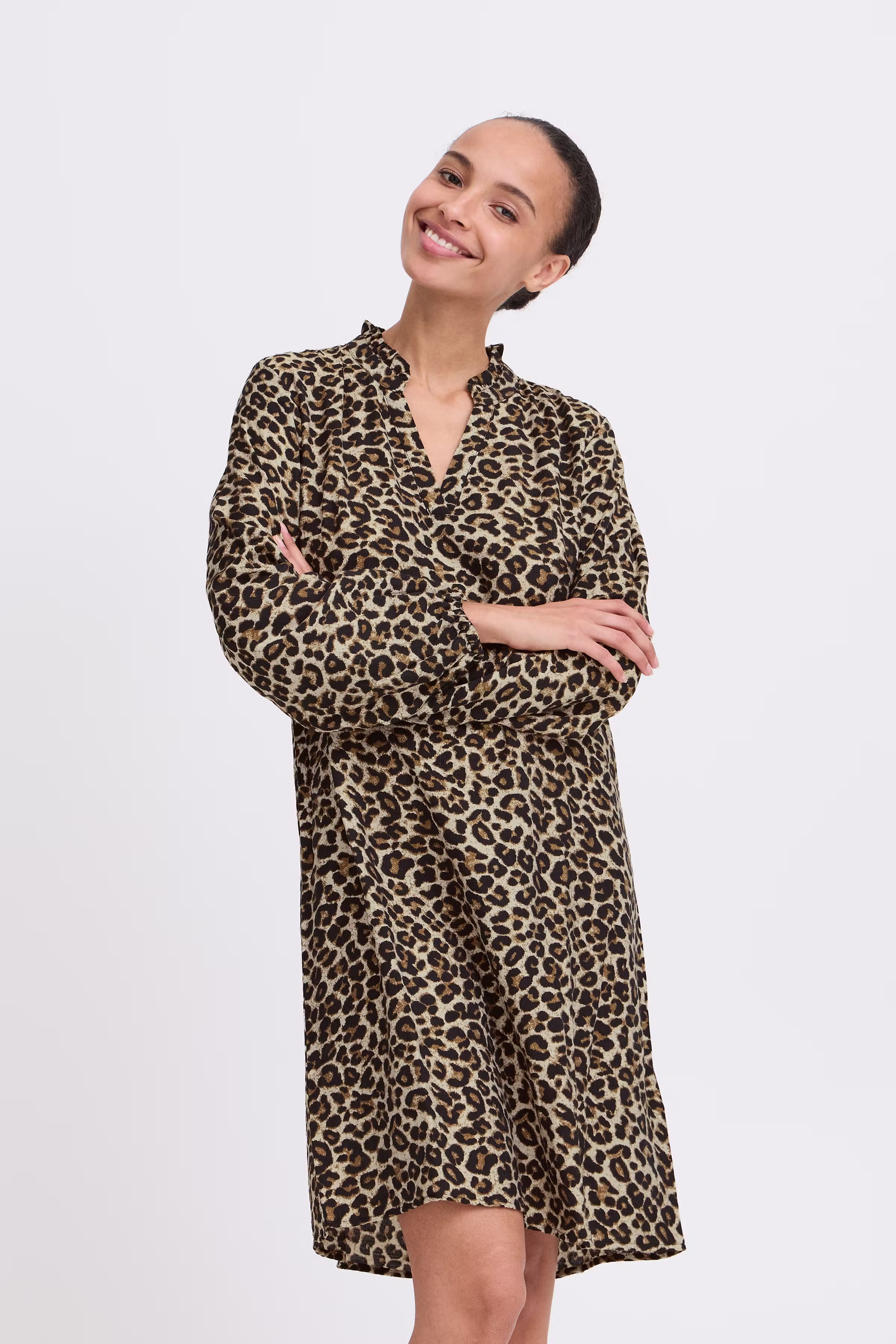 BYHINVA Kjole LOOKBOOK FRONT 20816097-202189