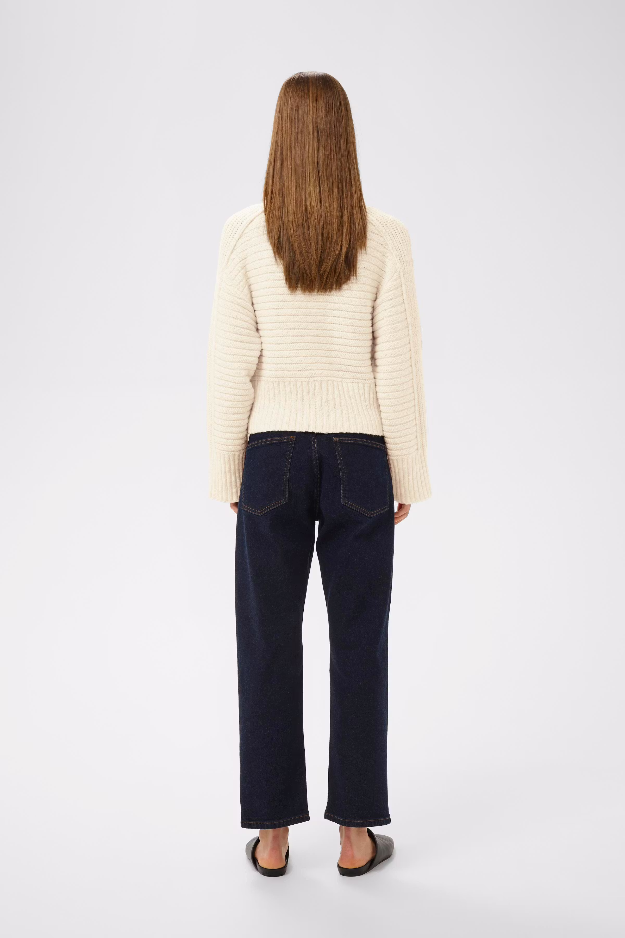 NUMAIW Cardigan LOOKBOOK BACK 30112157-110701