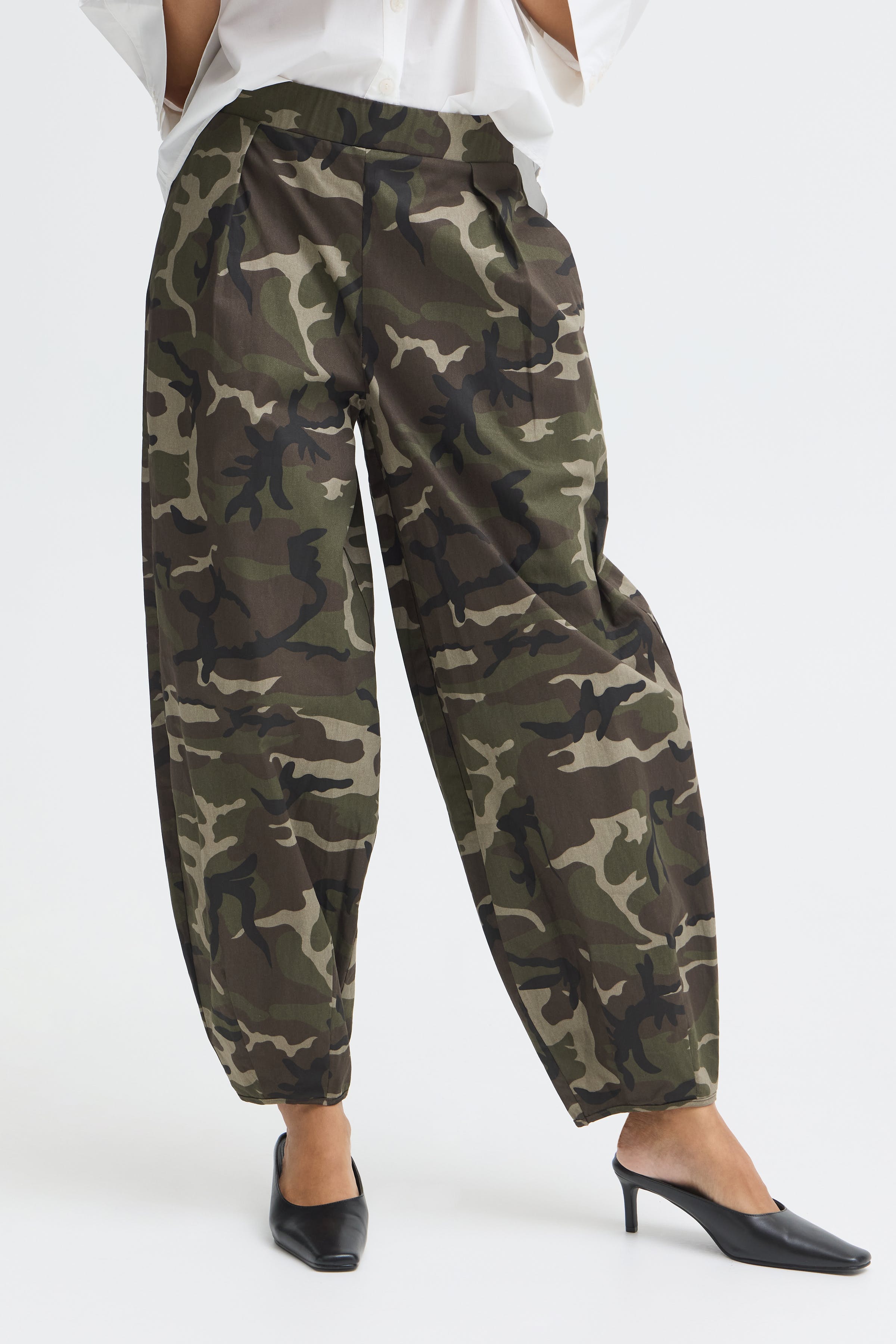 FRCARANA Trousers LOOKBOOK FRONT 20619426-900023522