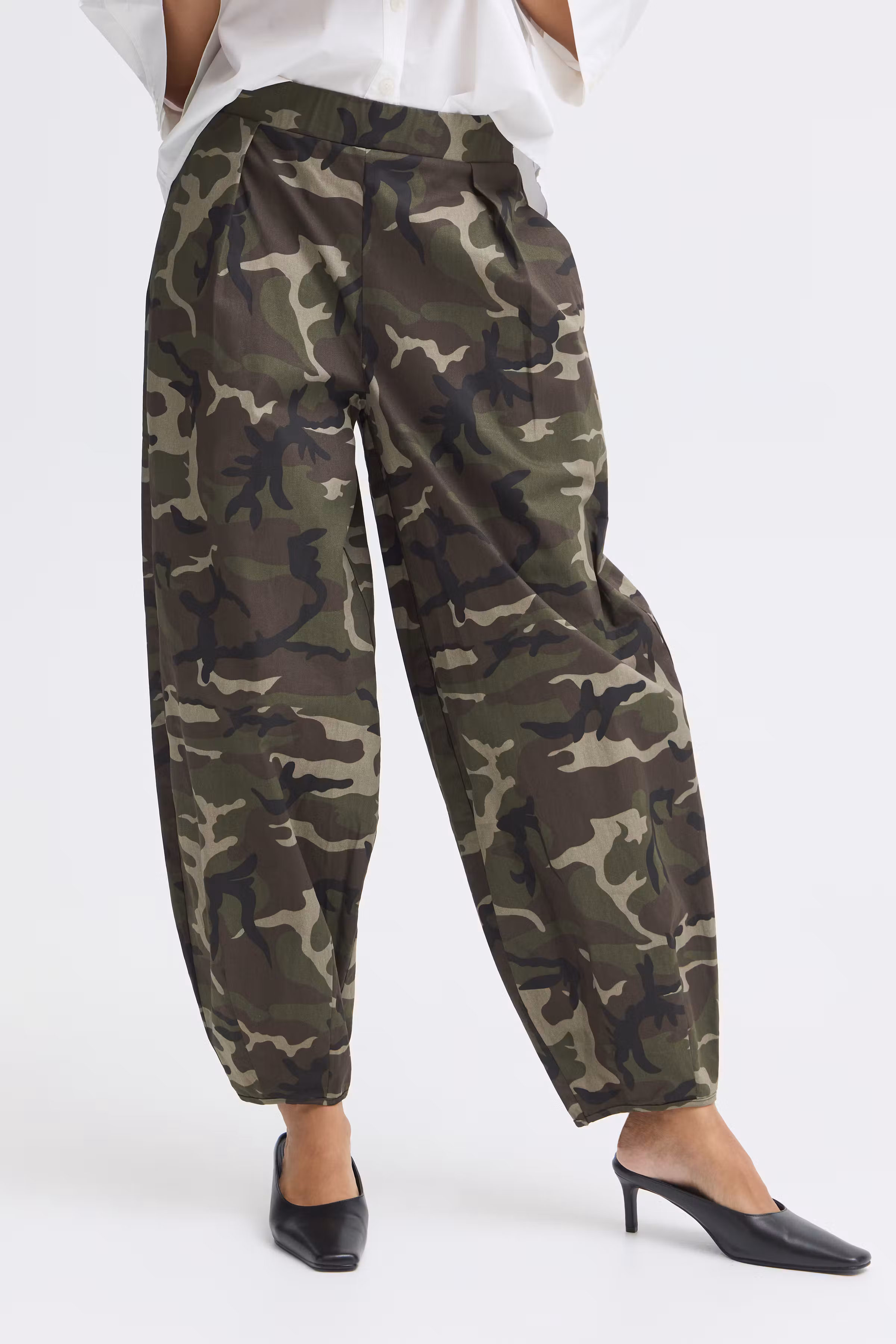 FRCARANA Trousers LOOKBOOK FRONT 20619426-900023522