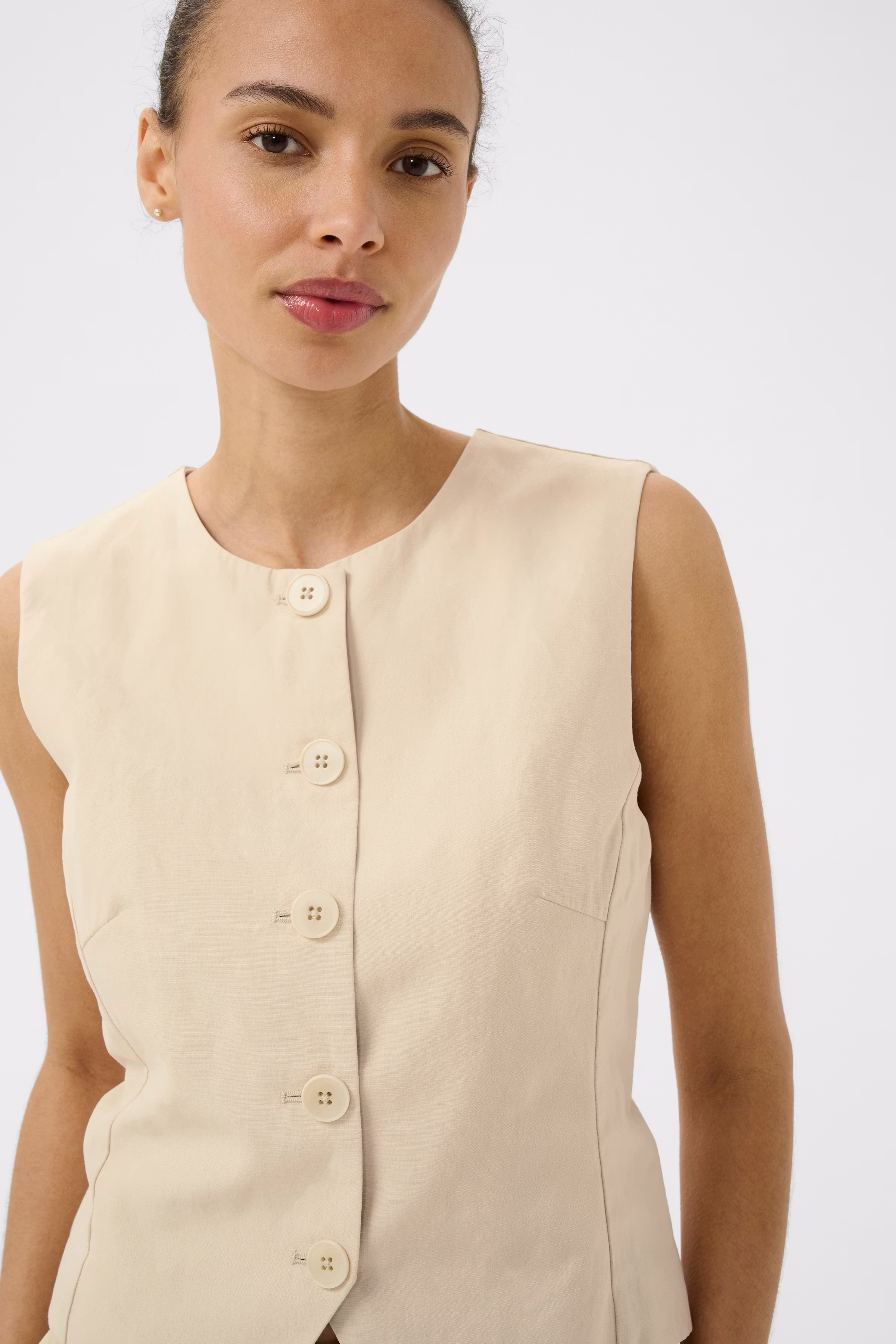 BenittaPW Vest LOOKBOOK DETAIL 30310511-130907