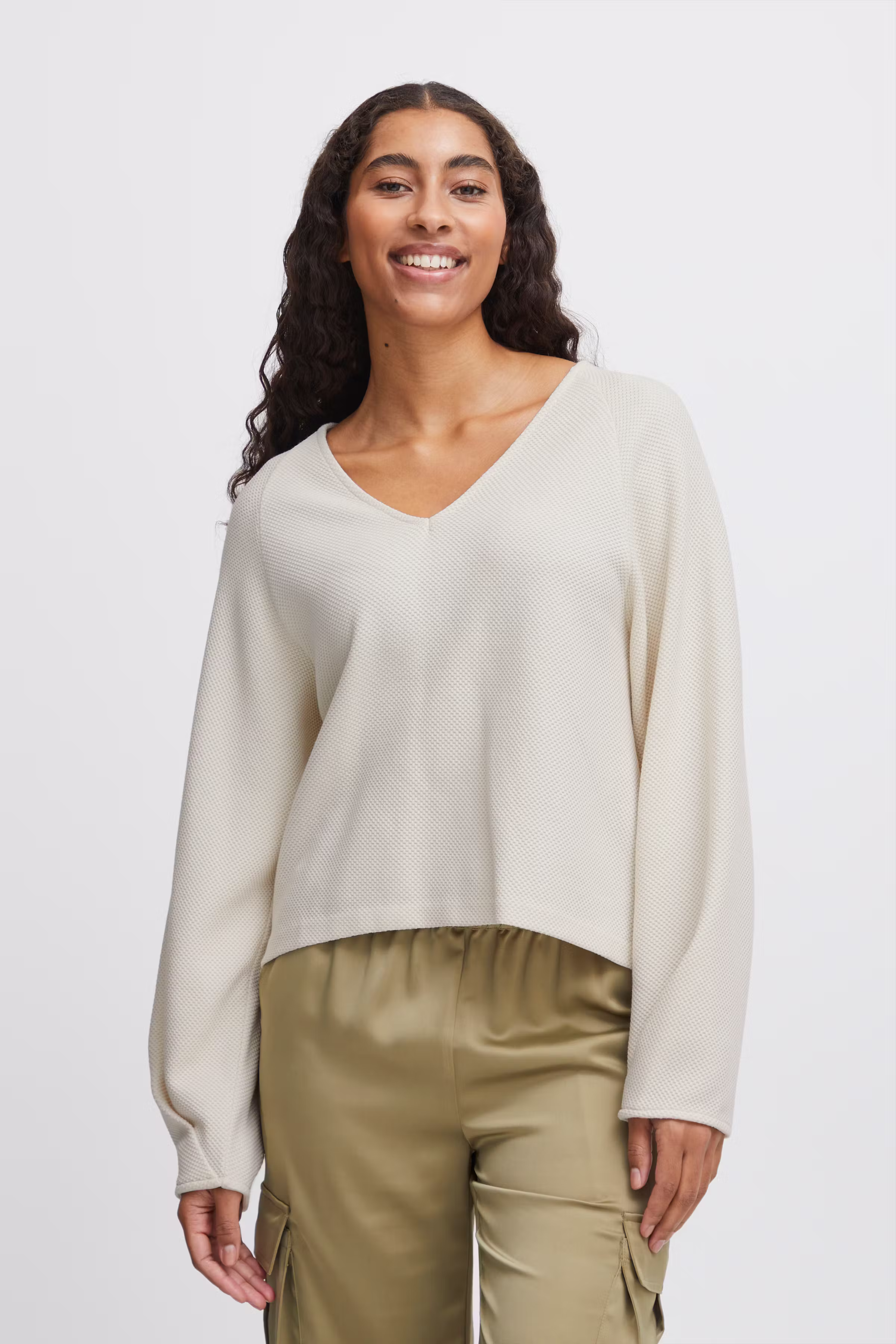BYROMO Sweatshirt LOOKBOOK FRONT 20814407-130905