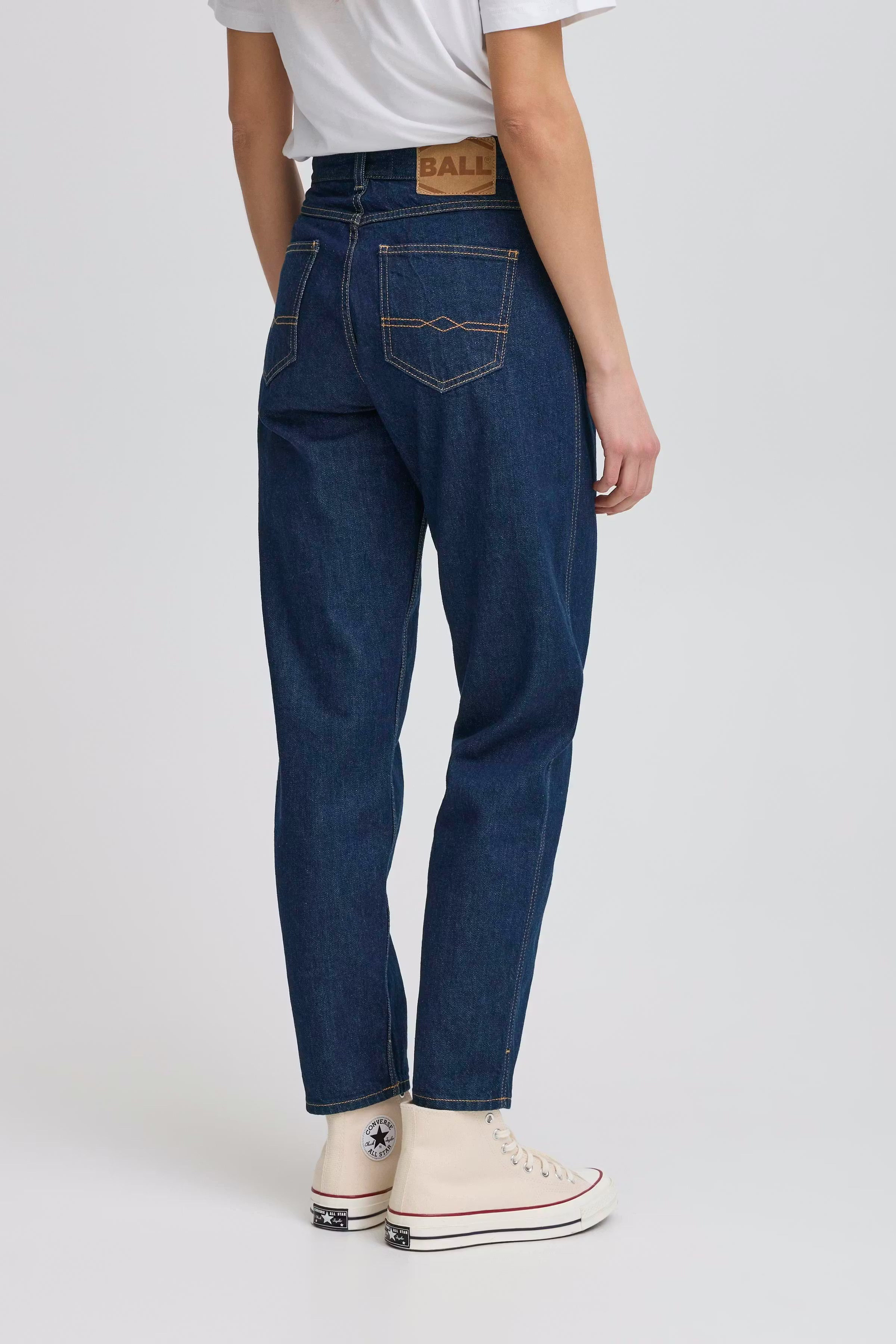 BAPAOLO Cropped Jeans LOOKBOOK BACK 50405077-204027