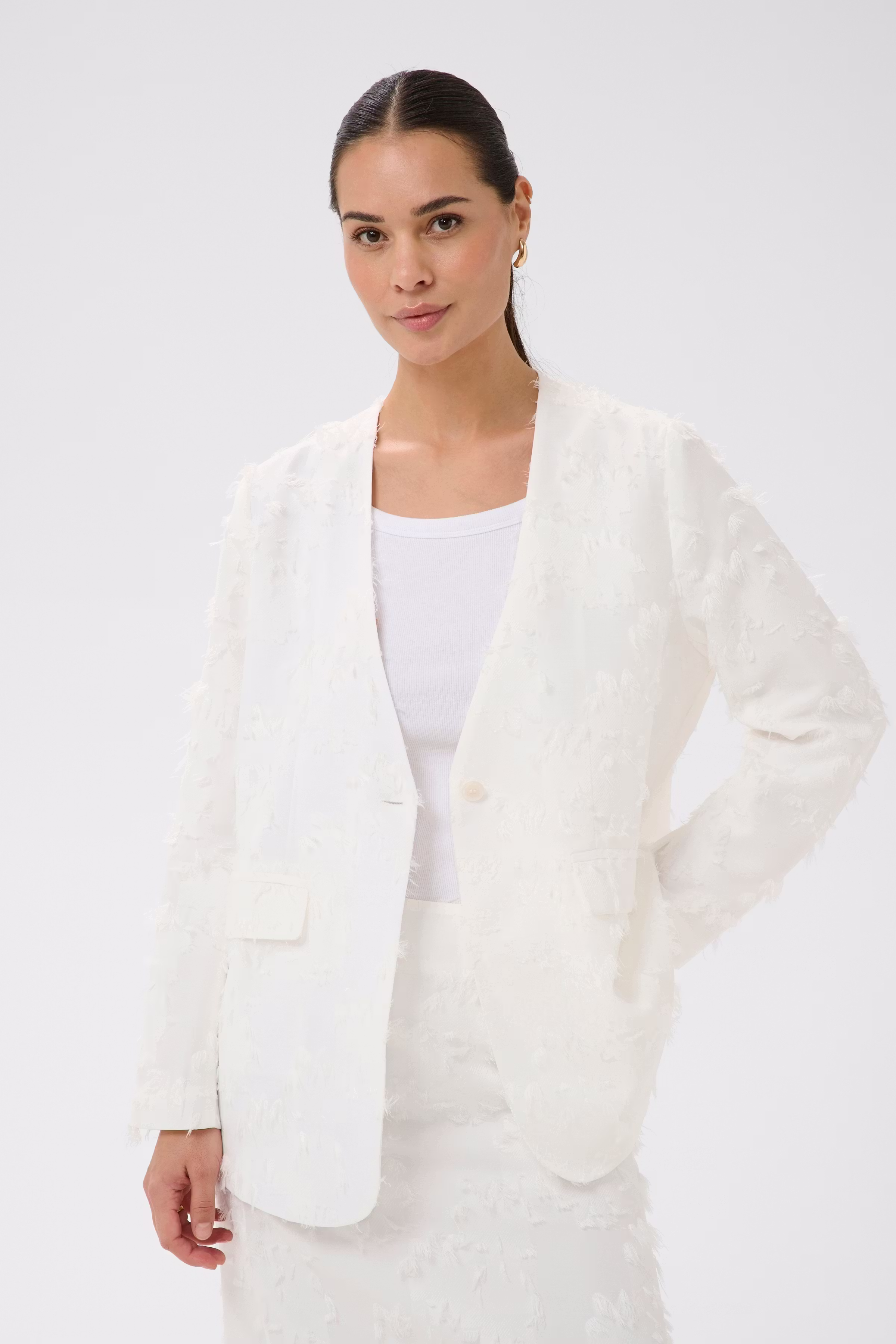 KAlena Blazer LOOKBOOK FRONT 10511264-110602