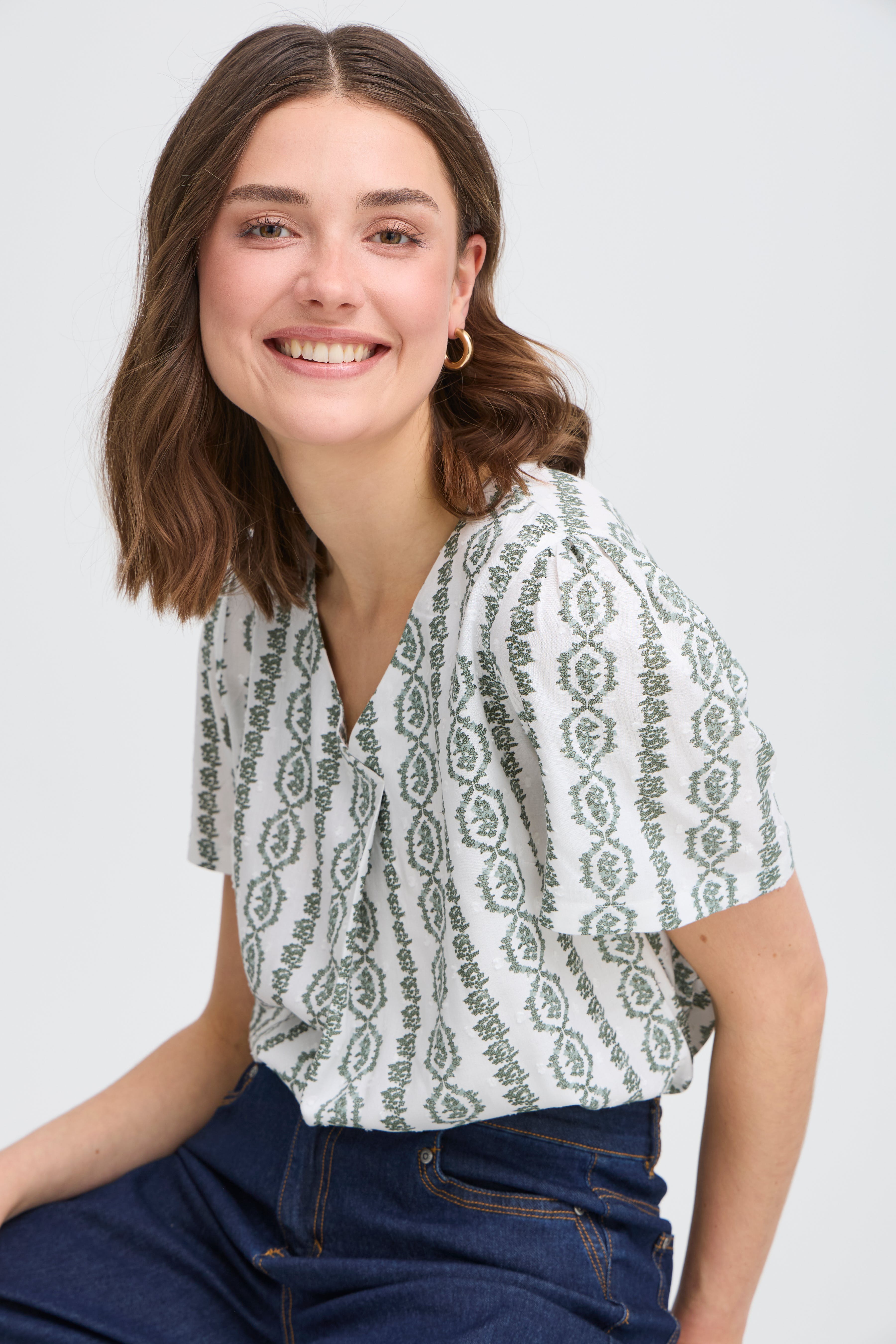 FRSOPHIA Blouse LOCATION NONE 20616299-205548