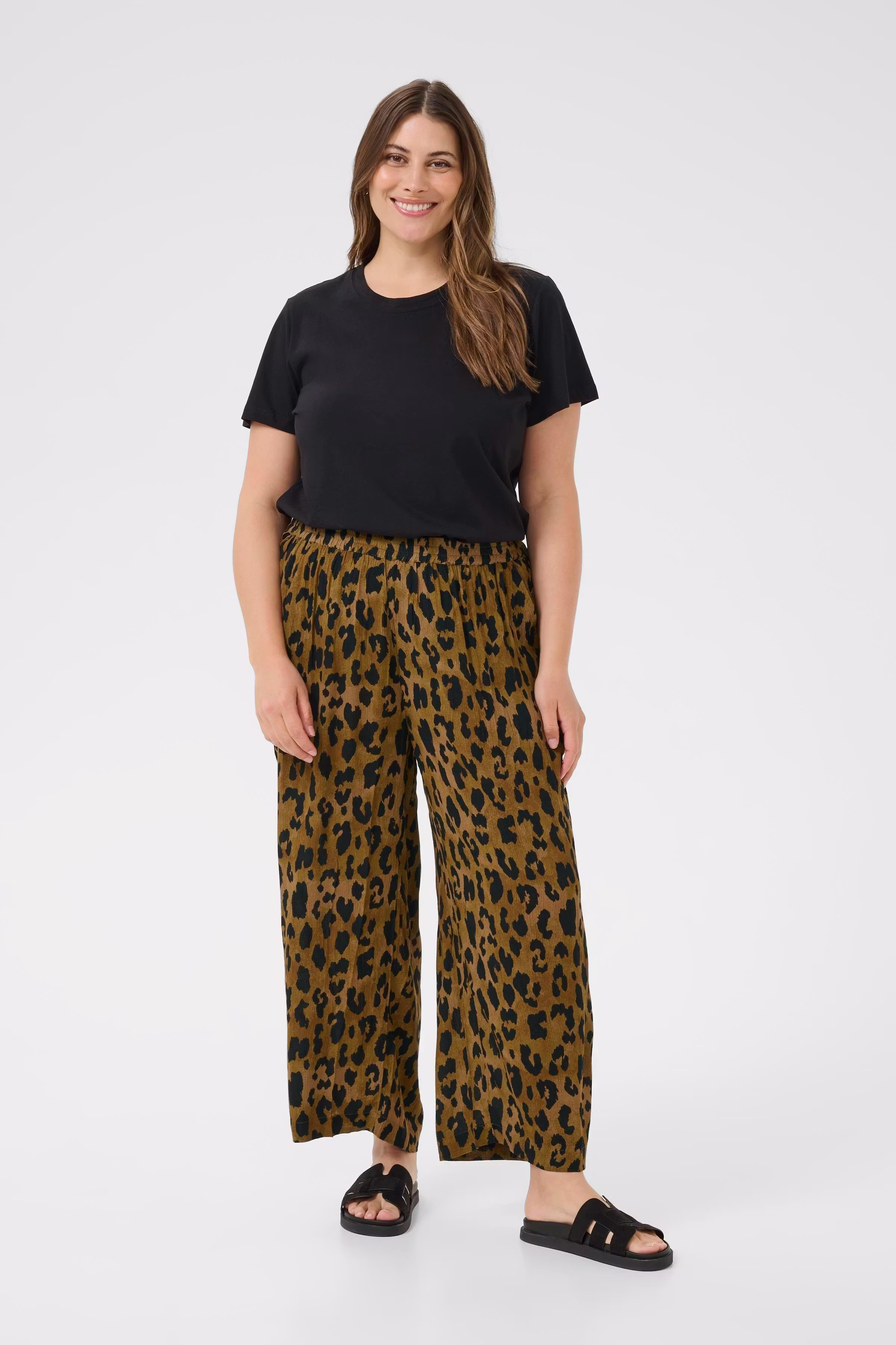 KCmolly Trousers LOOKBOOK FRONT 10583501-107946