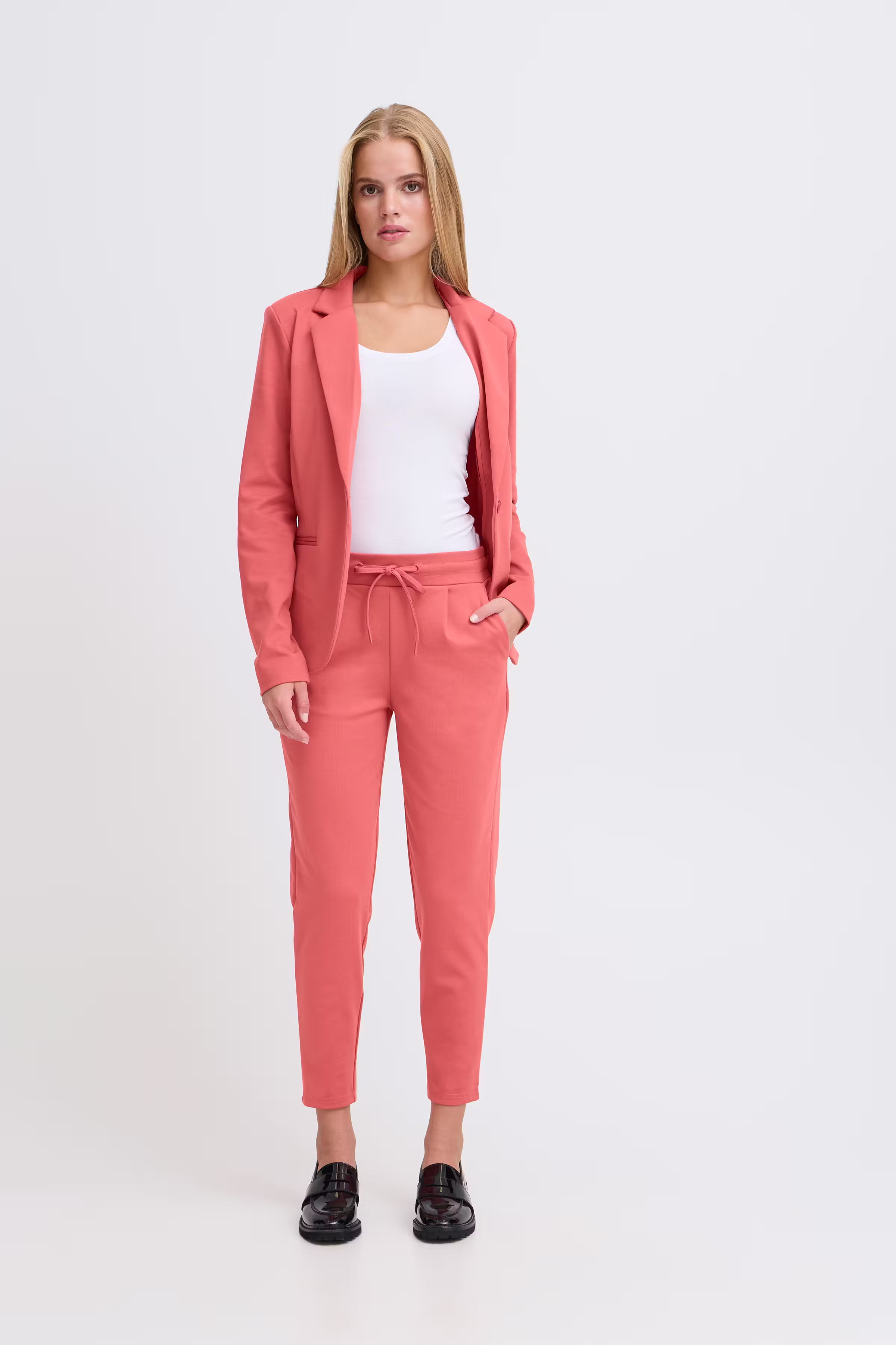 IHKATE Trousers LOOKBOOK FRONT 20104757-171633