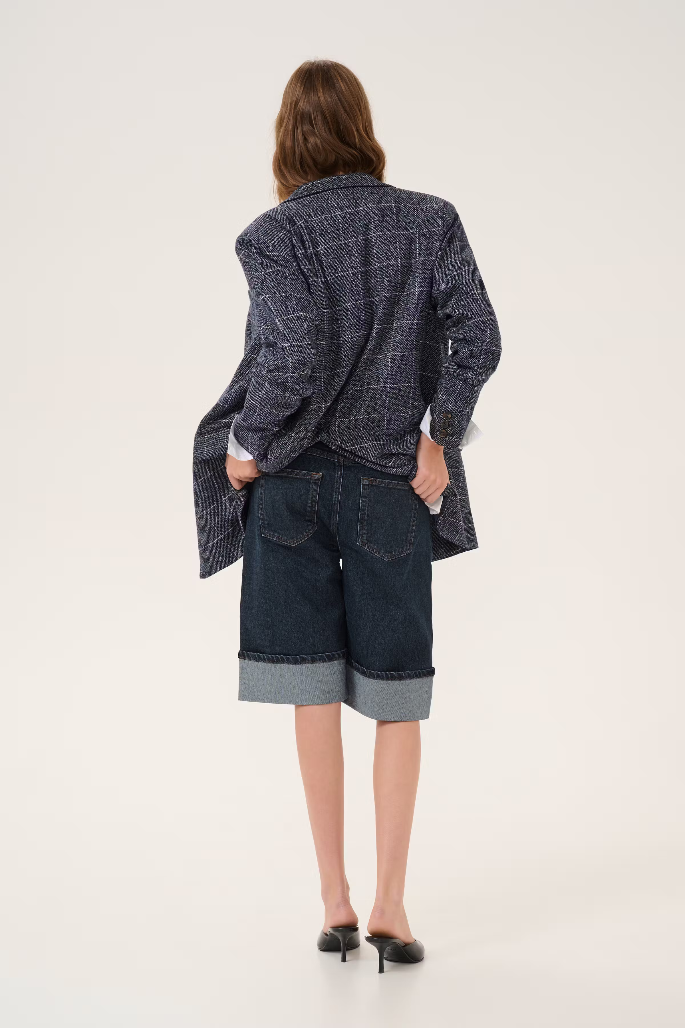 DalviMW Jorts LOOKBOOK BACK 10705040-100067