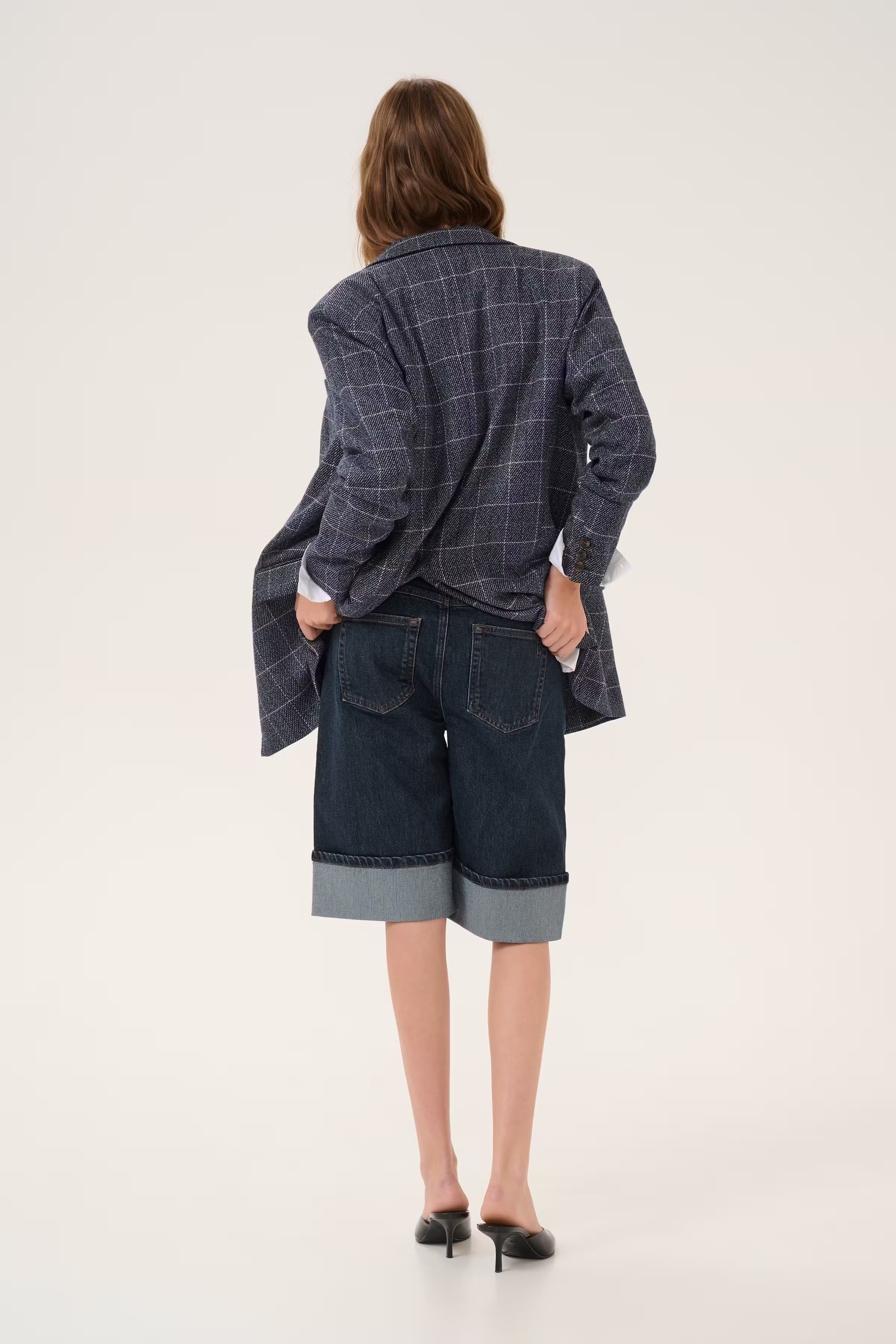 DalviMW Jorts LOOKBOOK BACK 10705040-100067