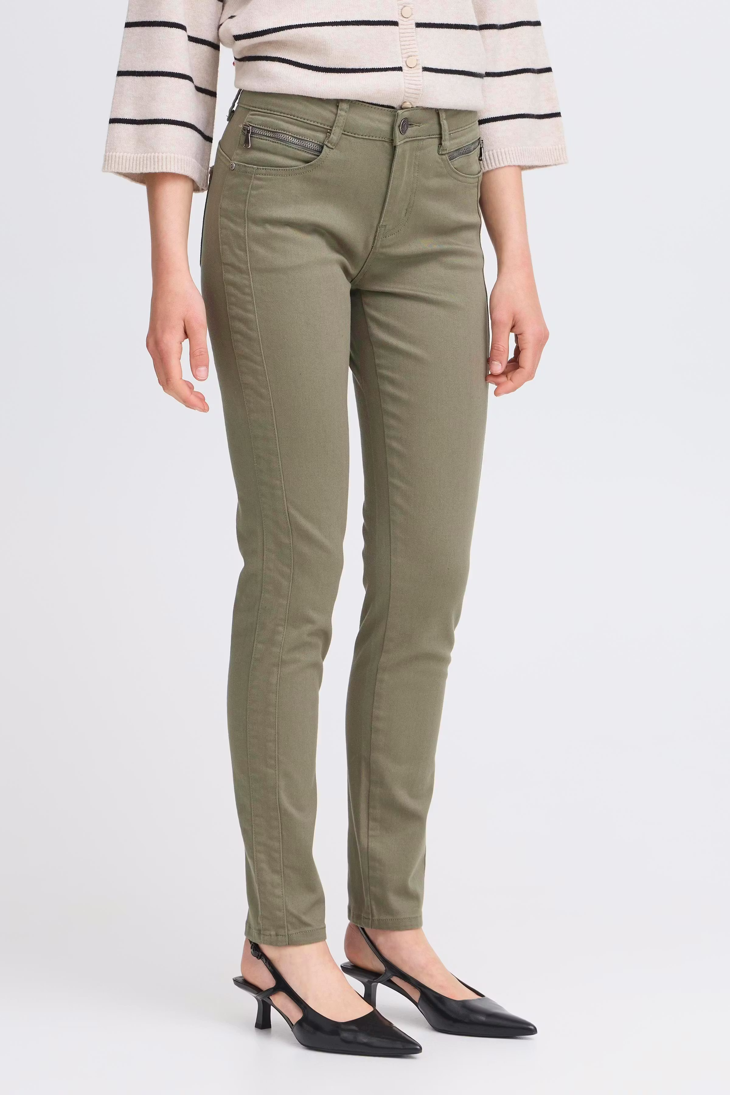 FRLOMAX Trousers LOOKBOOK FRONT 20612380-180515