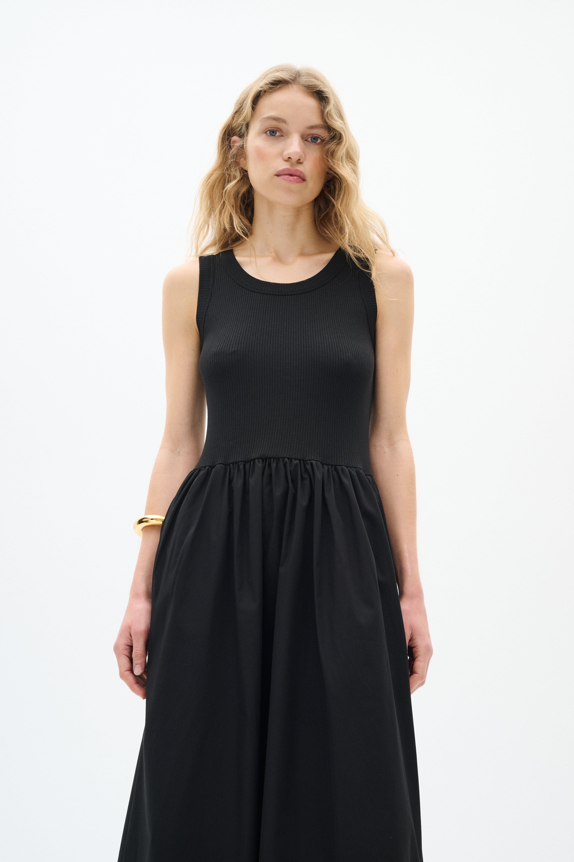 DagnamaIW Dress LOOKBOOK FRONT 30107301-194008