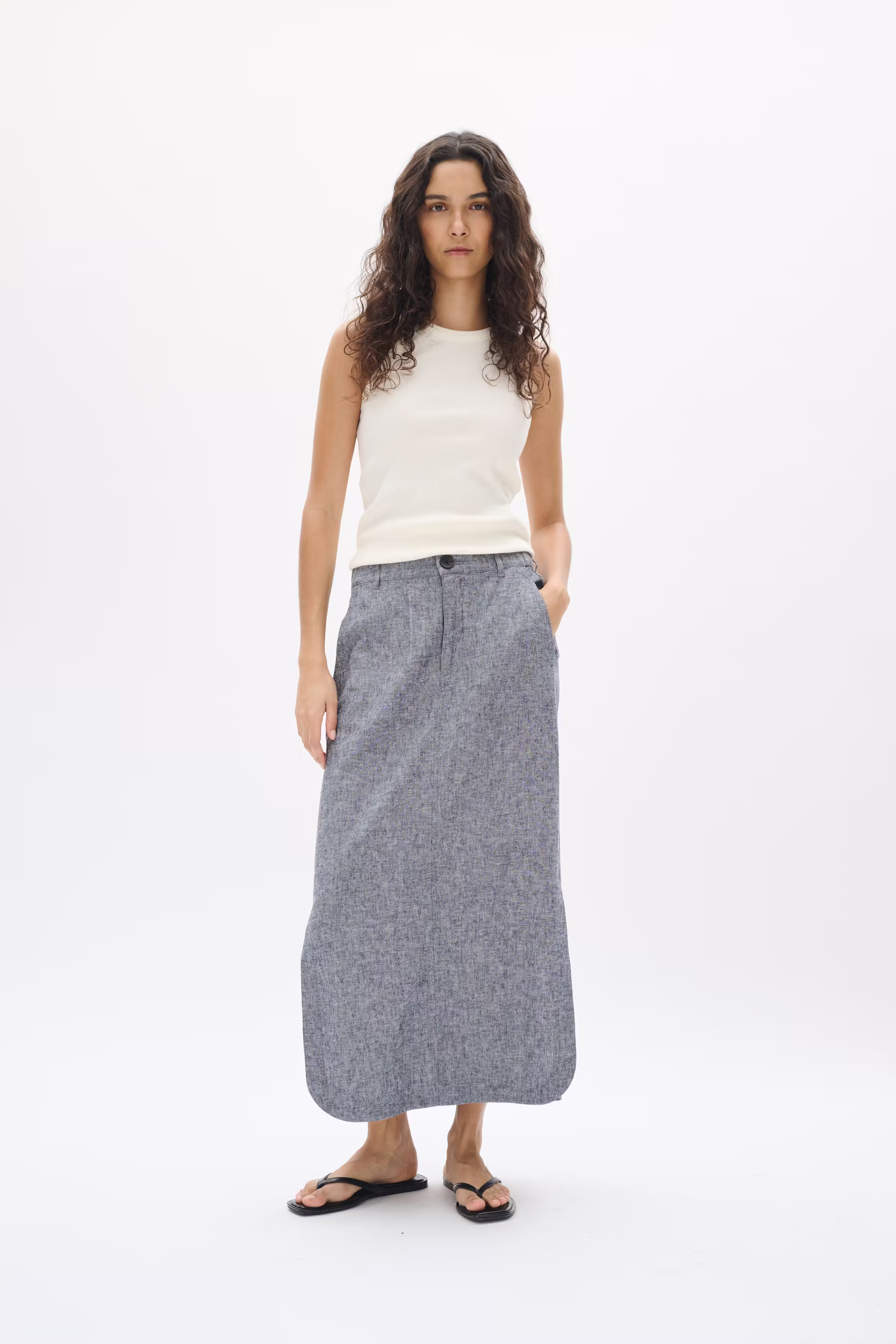 RimoneIW Linne Kjol LOOKBOOK FRONT 30110364-302004