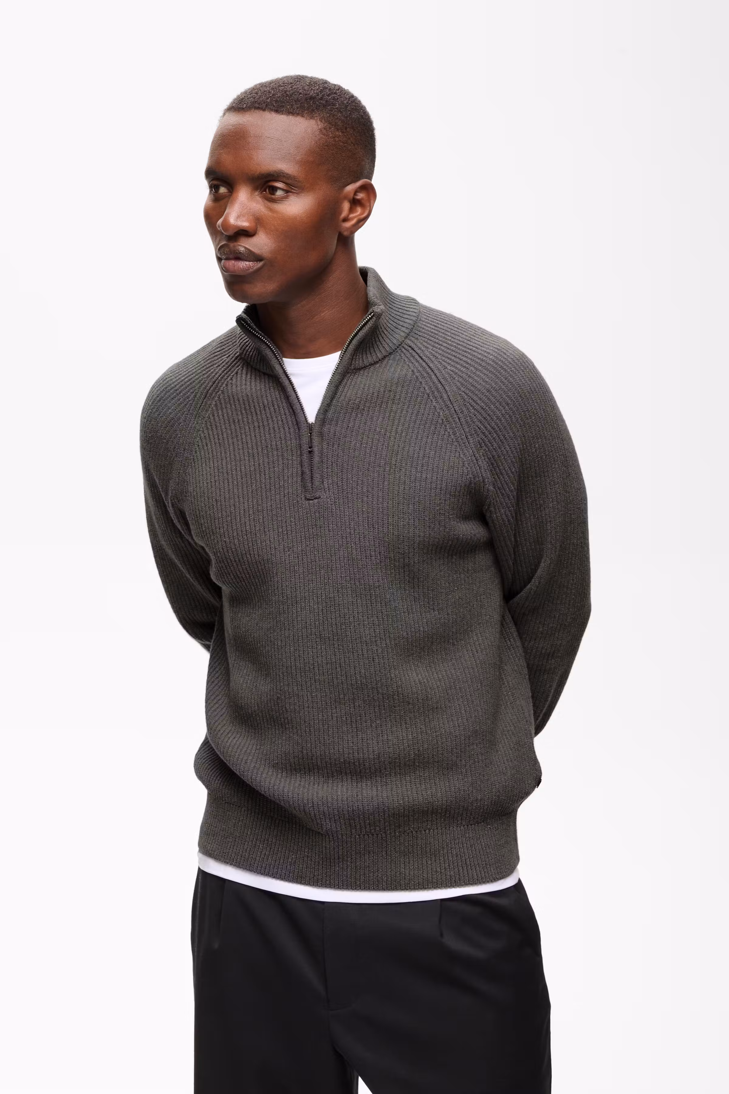 MAhellson Pullover LOOKBOOK FRONT 30209400-300271